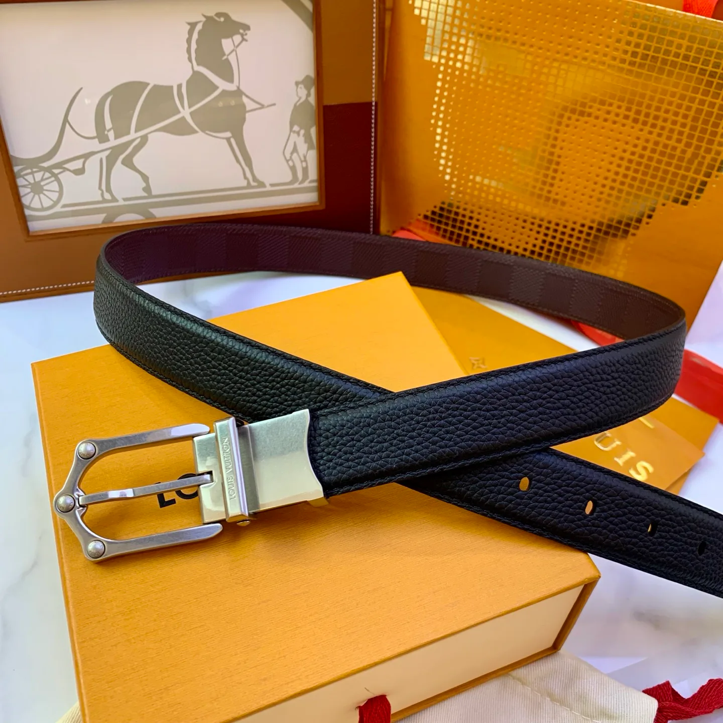 Belts LOUIS VUITTON 17638910