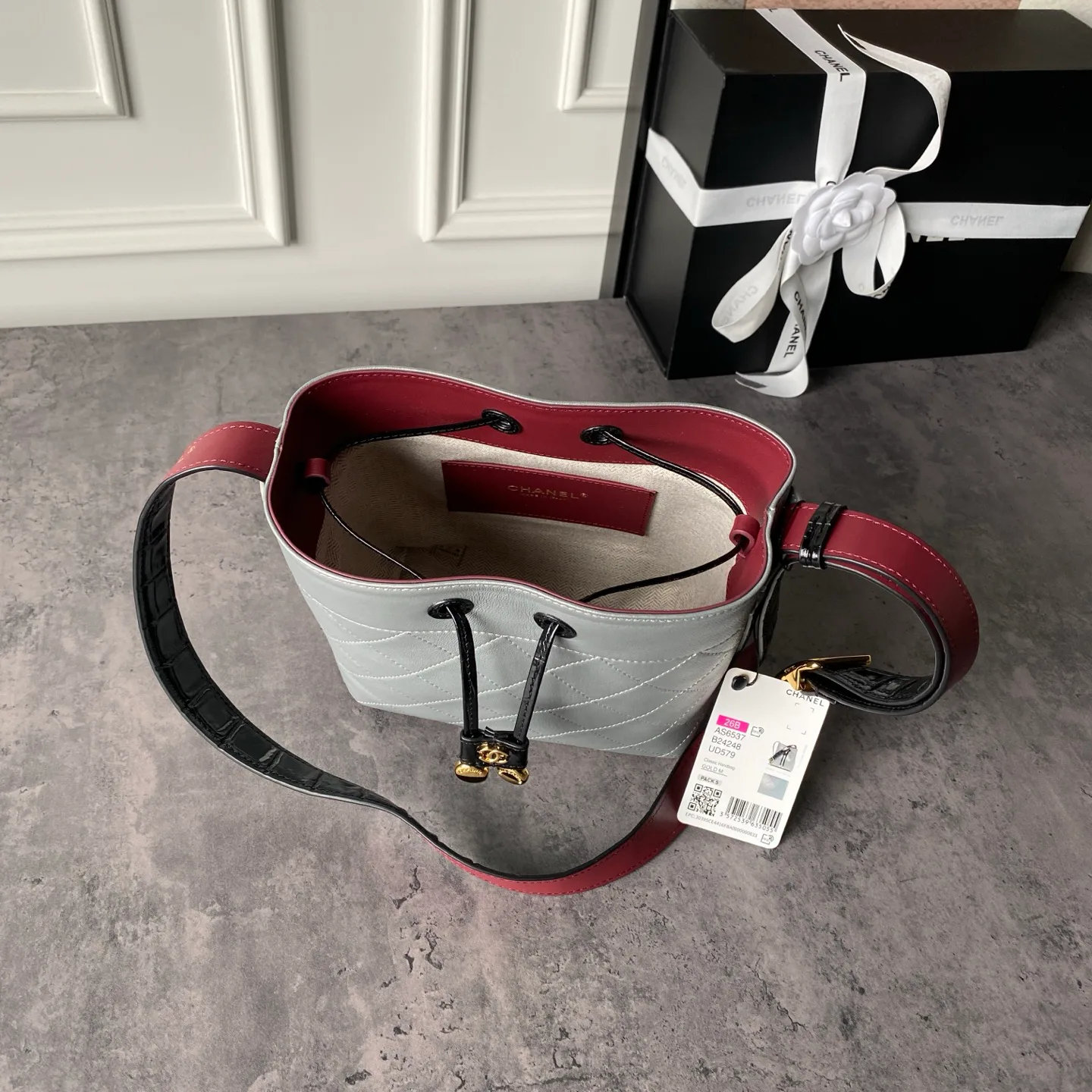 Women's Classic Handbags CHANEL 18208022
