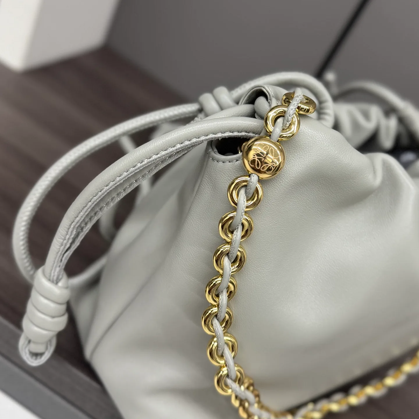Women's Classic Handbags LOEWE 17829090