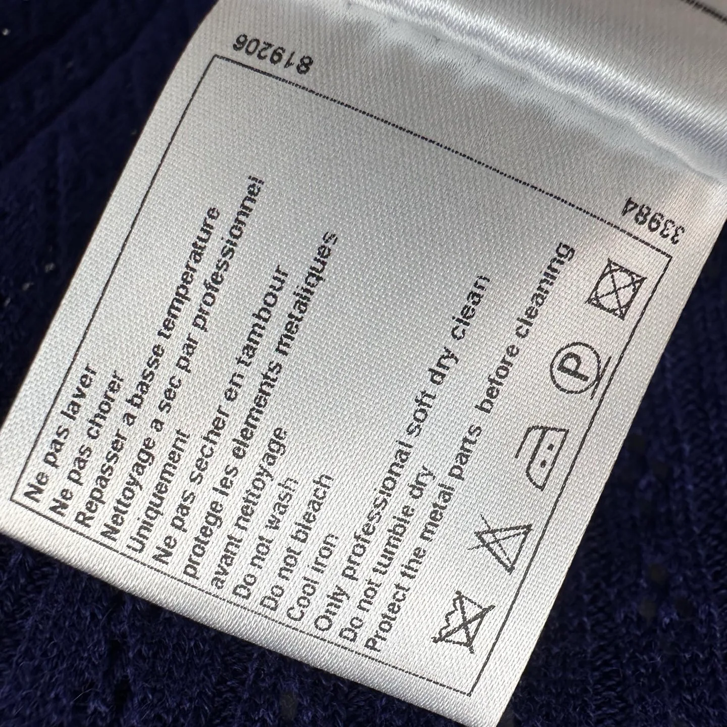 Women's Jumpers And Sweaters CHANEL 18141089