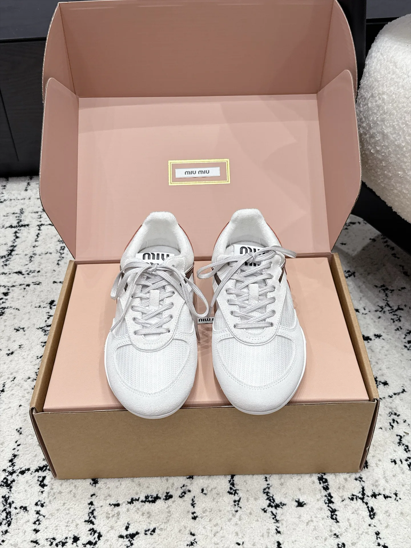 Women's Sneakers MIU MIU 18133261