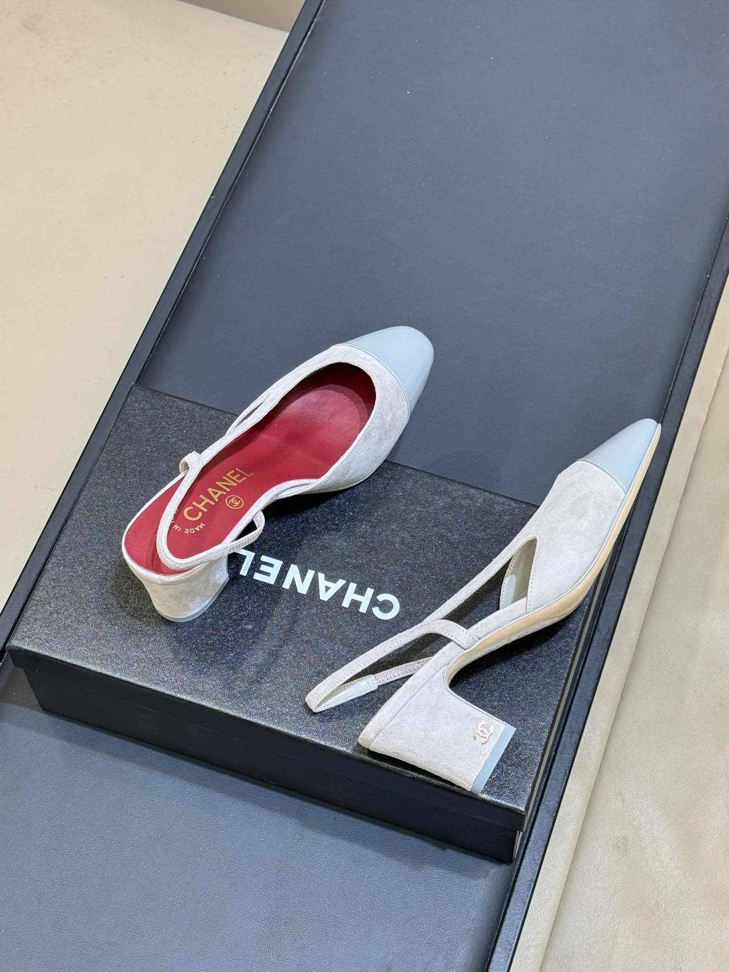 Women's Heels CHANEL 18072784