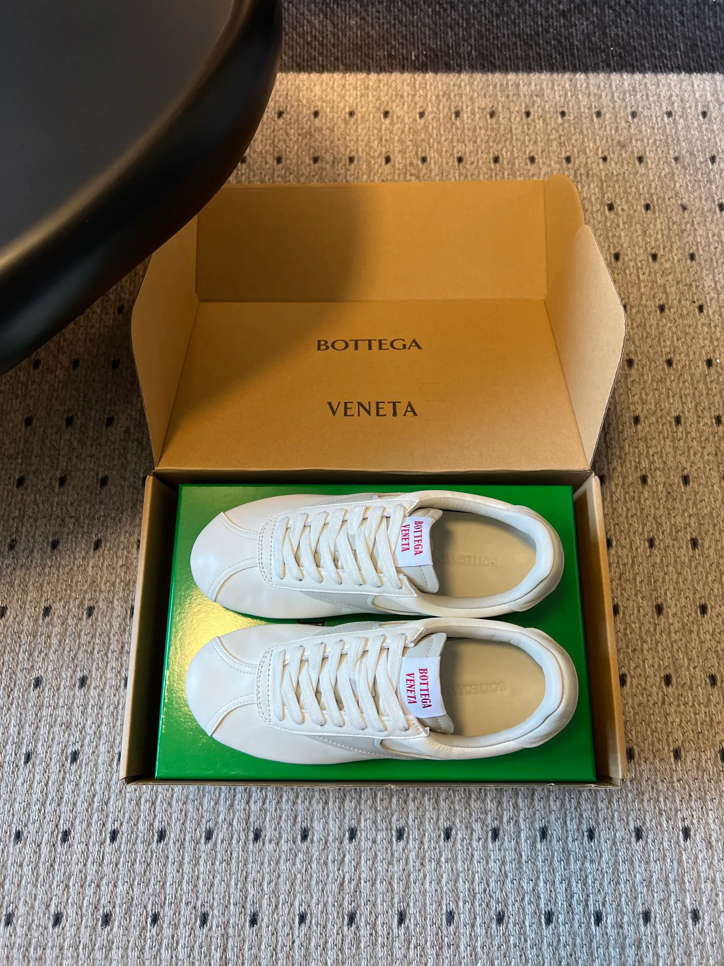 Women's Sneakers BOTTEGA VENETA 18034572