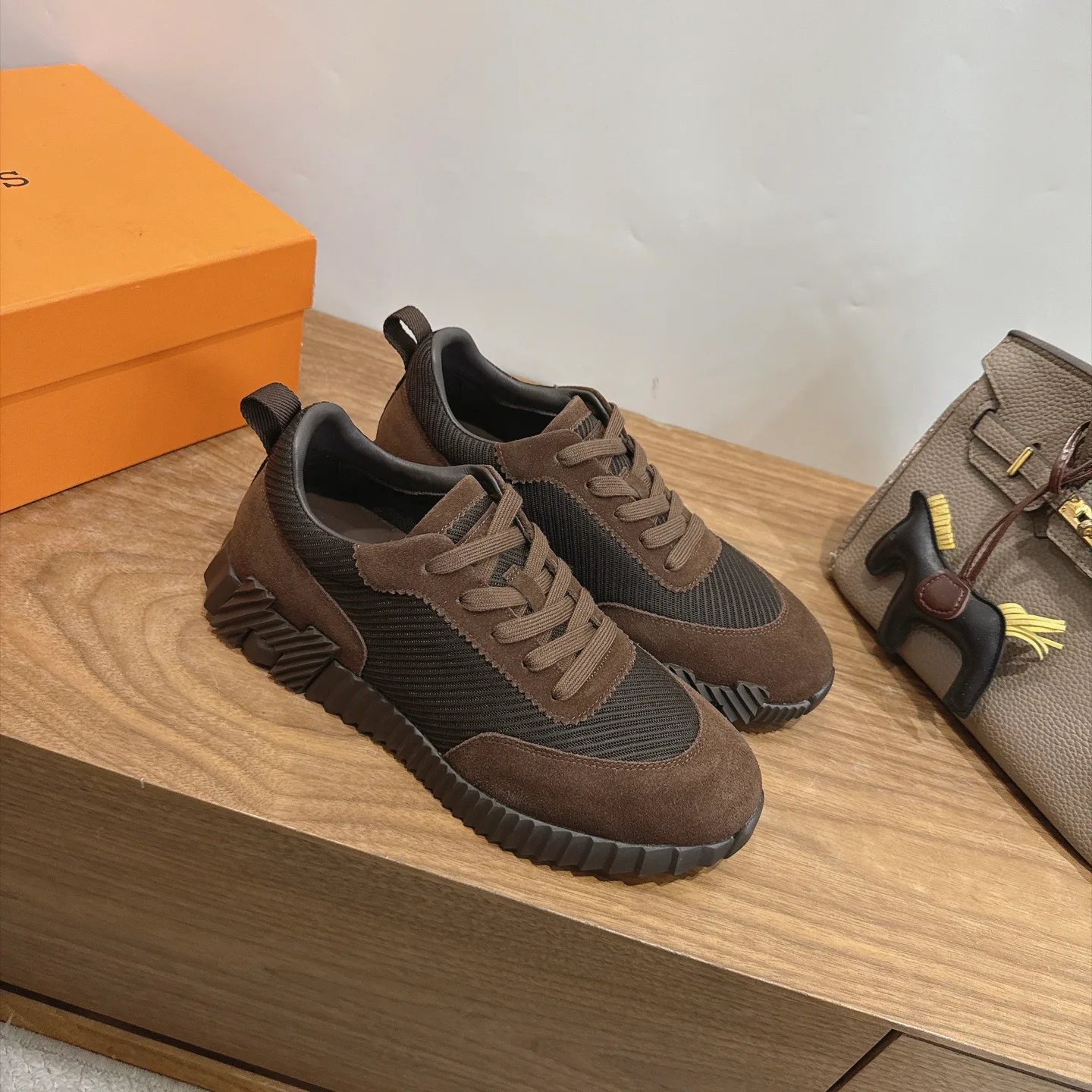 Women's Sneakers HERMES 17855637