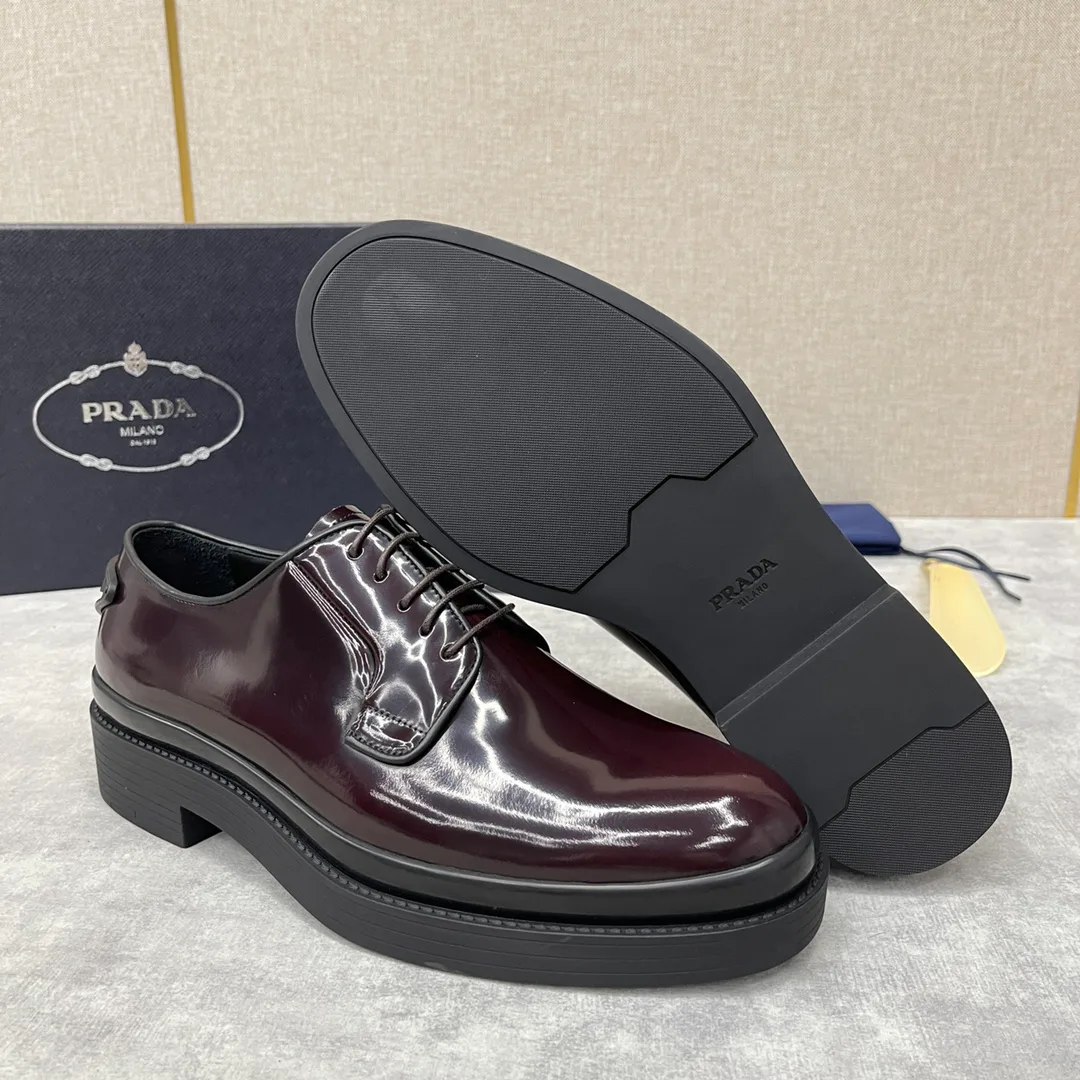 Men's Loafers And Dress Shoes PRADA 18397550