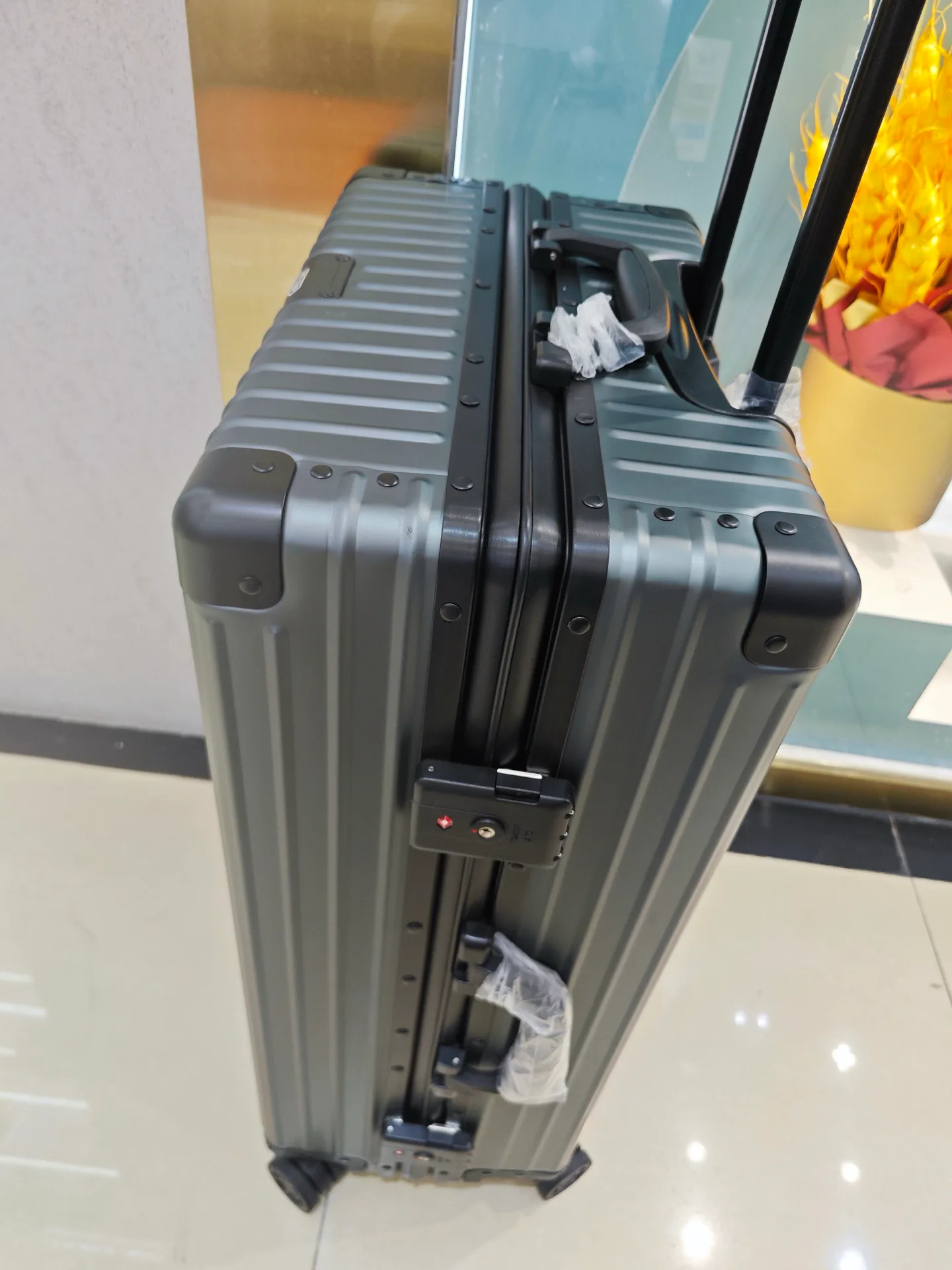 Suitcases RIMOWA 17873356