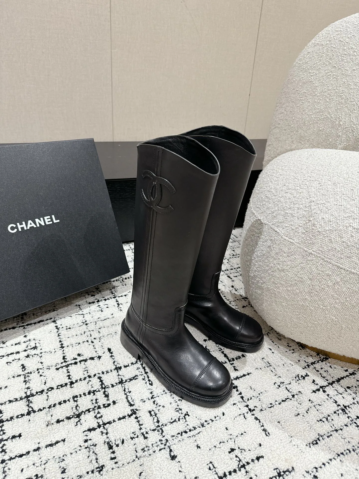 Women's Boots CHANEL 18406712