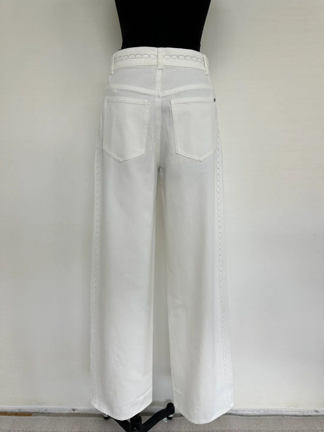 Women's Jeans CHANEL 18189351