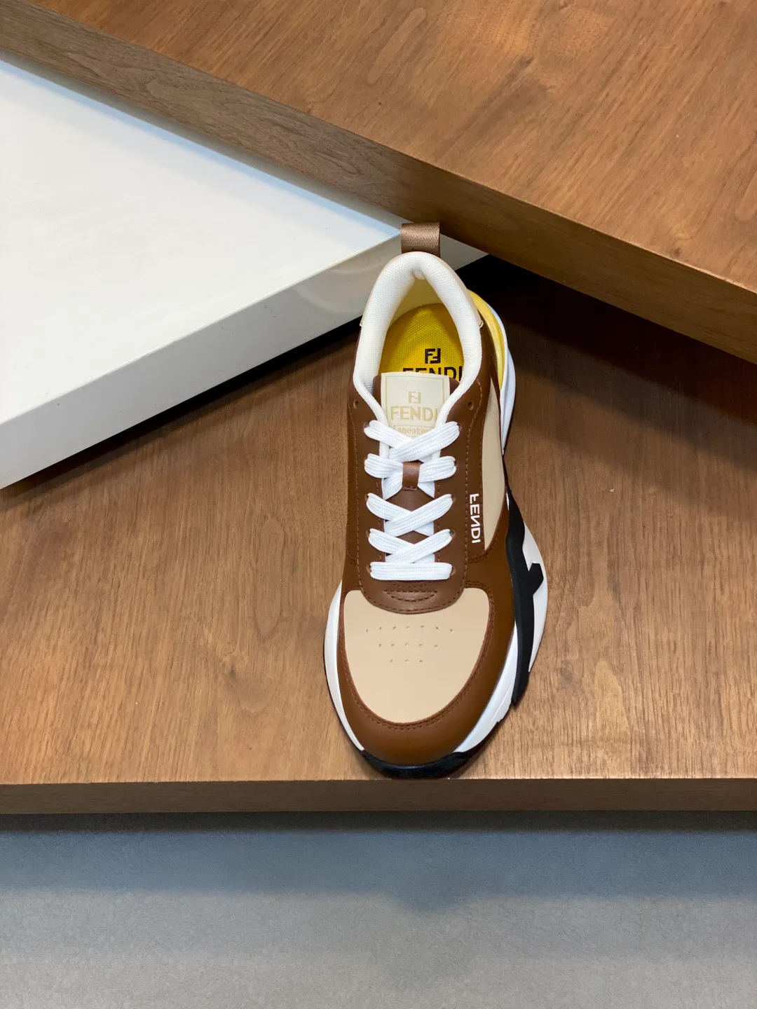 Men's Sneakers FENDI 18079019