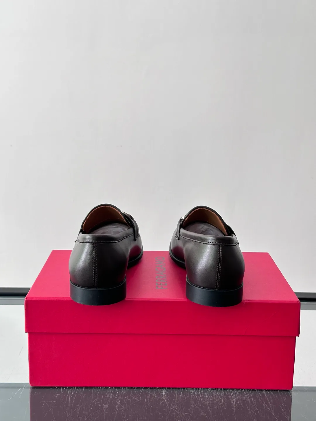 Men's Loafers And Dress Shoes SALVATORE FERRAGAMO 18079492