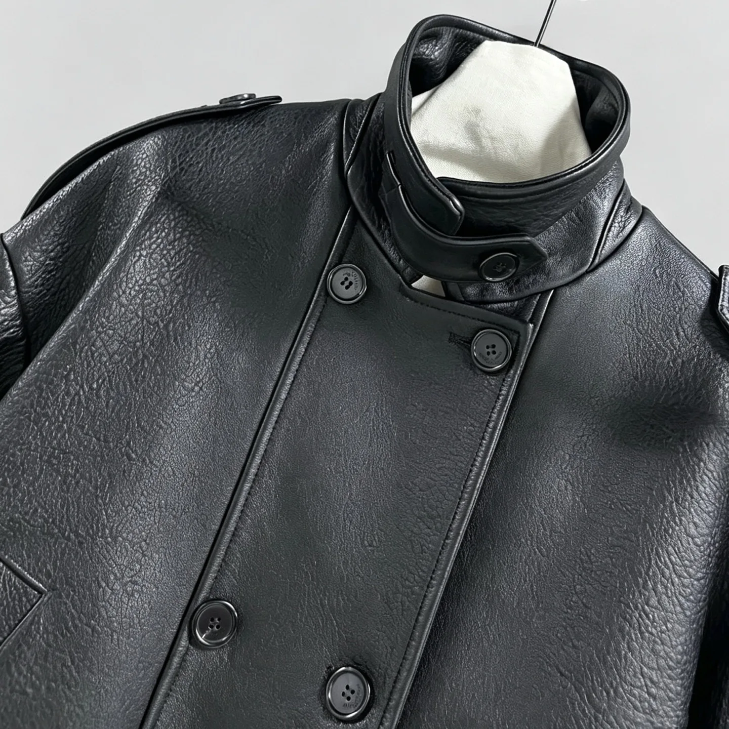 Women's Leather Jackets And Sheepskin Coats SAINT LAURENT 18417101