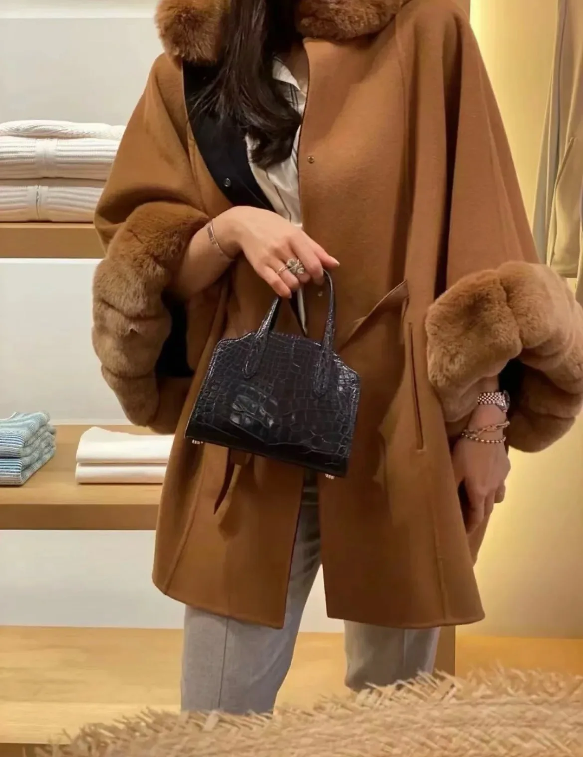 Women's Coats LORO PIANA 17998409