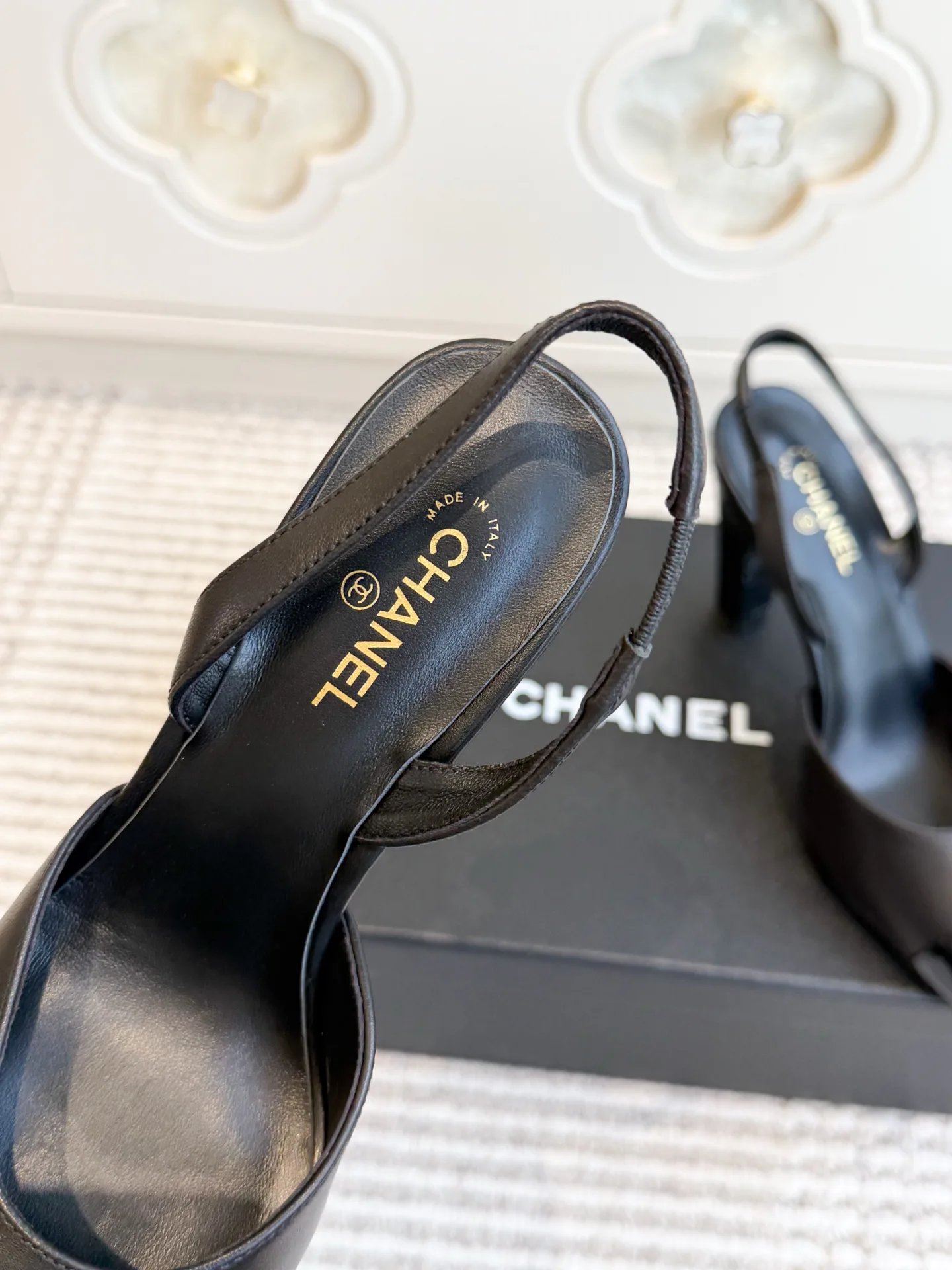 Women's Heels CHANEL 17936543