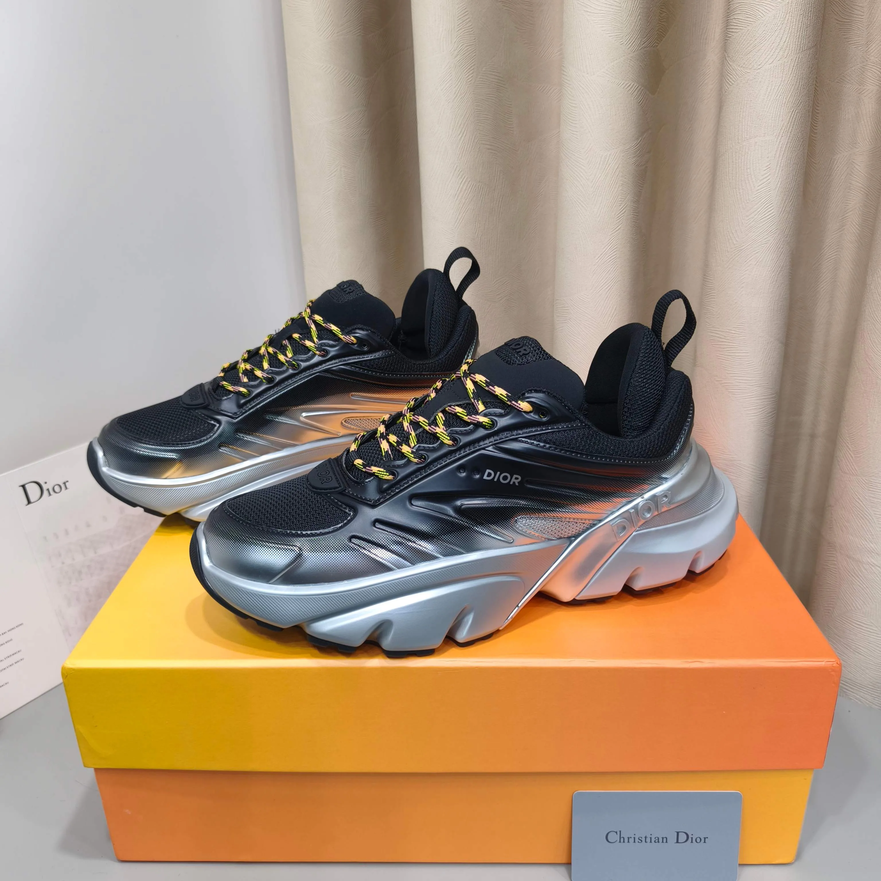 Men's Sneakers CHRISTIAN DIOR 17988966