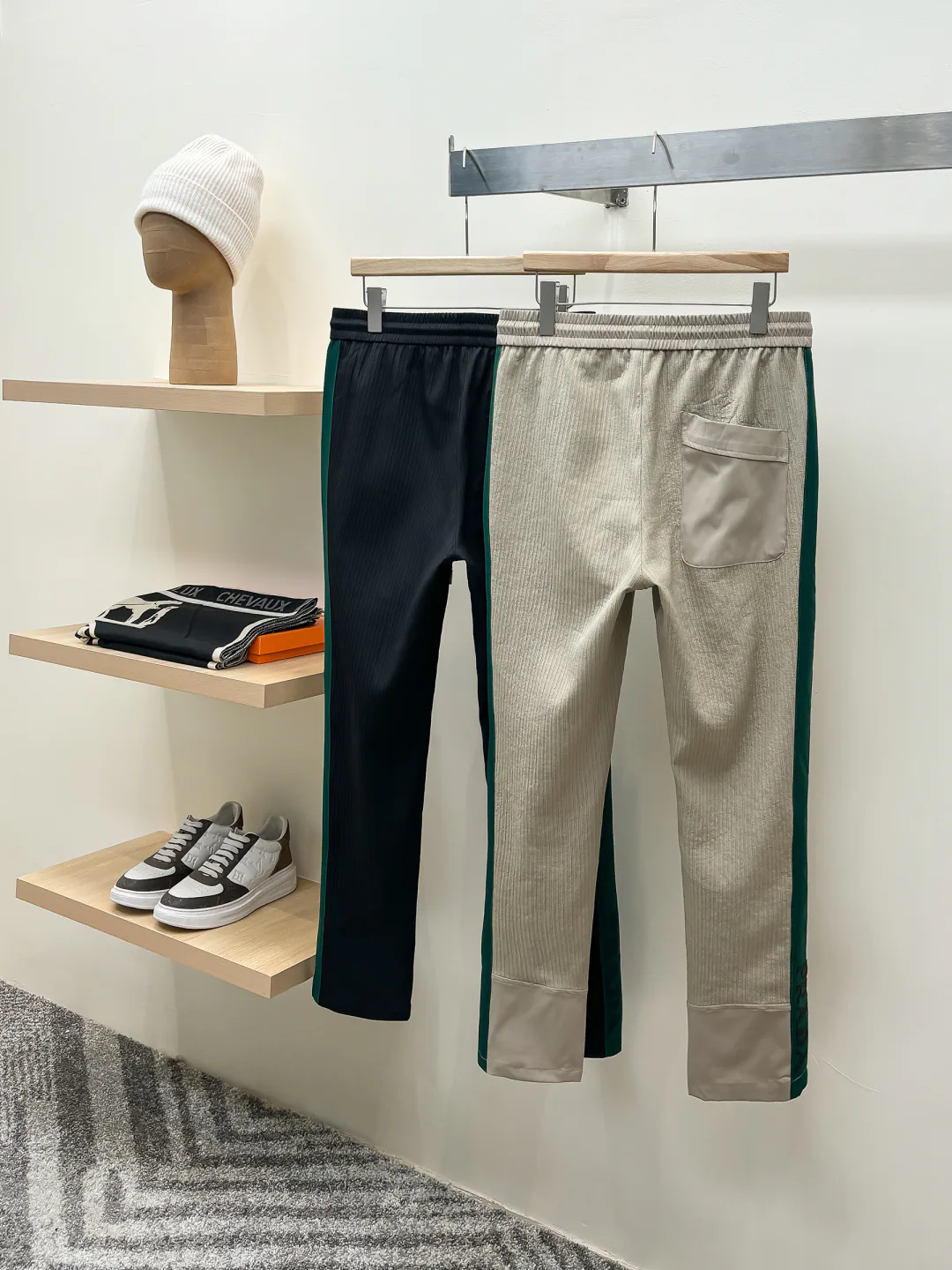 Men's Trousers PRADA 18499223