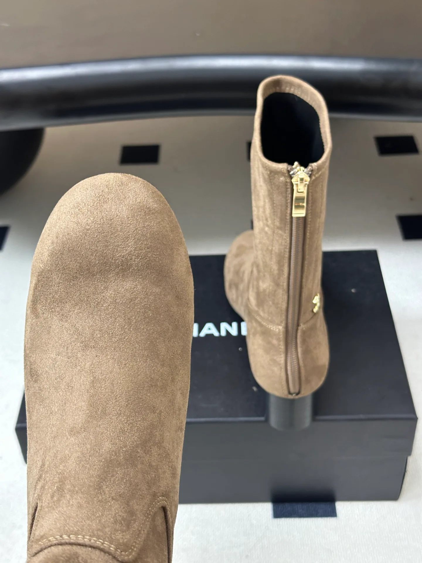 Women's Booties CHANEL 18049171
