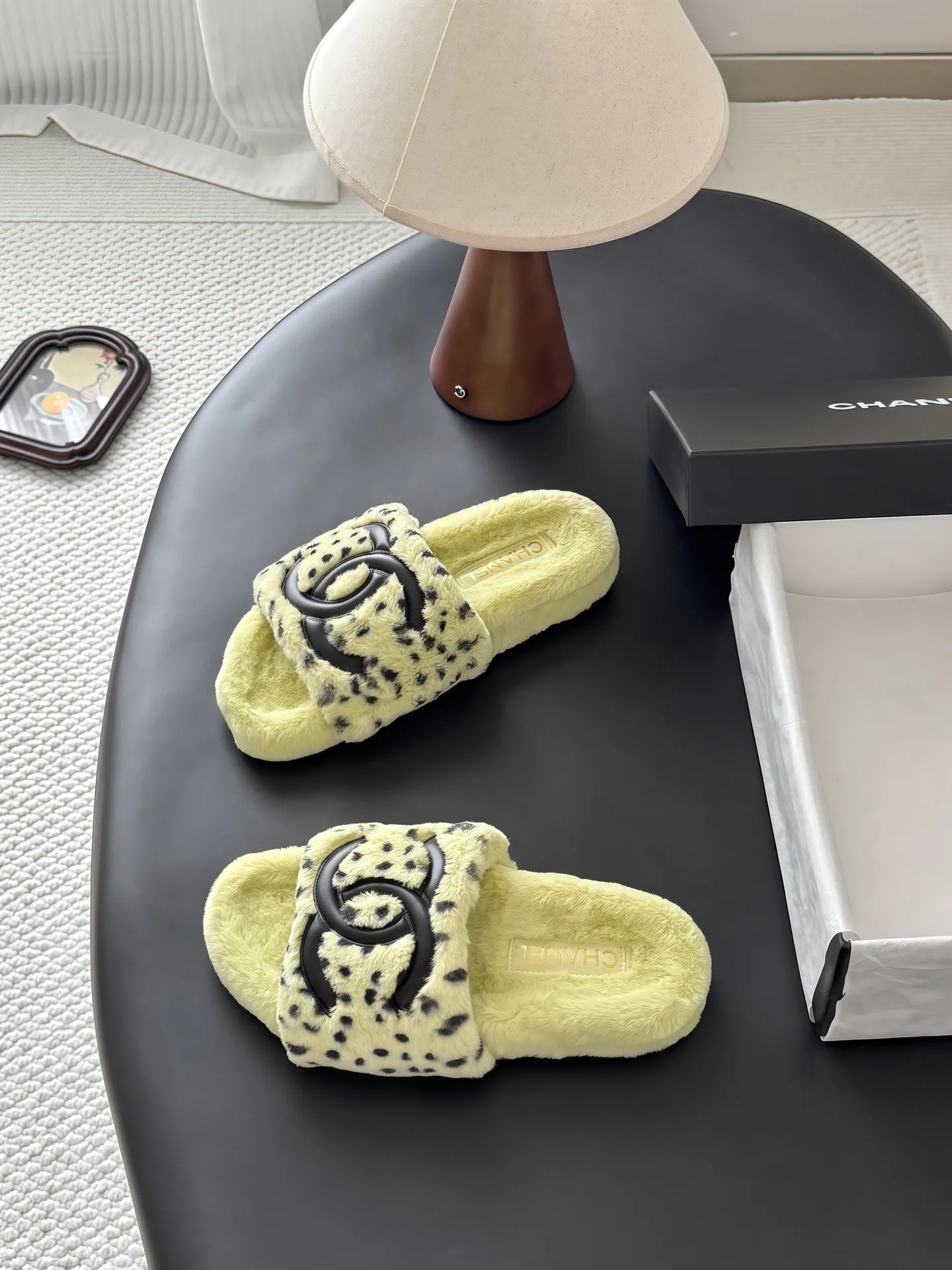 Women's Slippers CHANEL 18011850