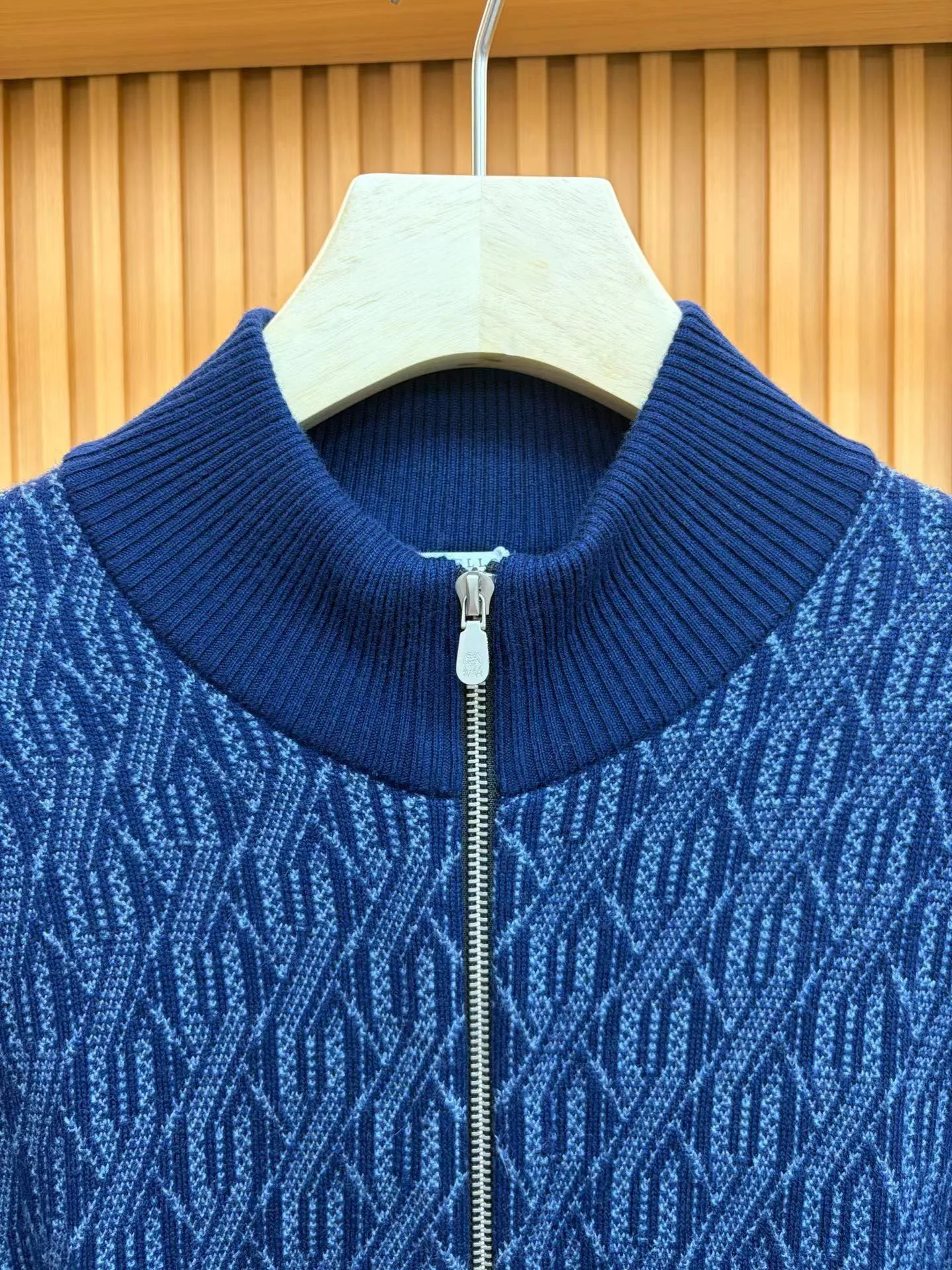 Men's Jumpers And Sweaters BRUNELLO CUCINELLI 18084724