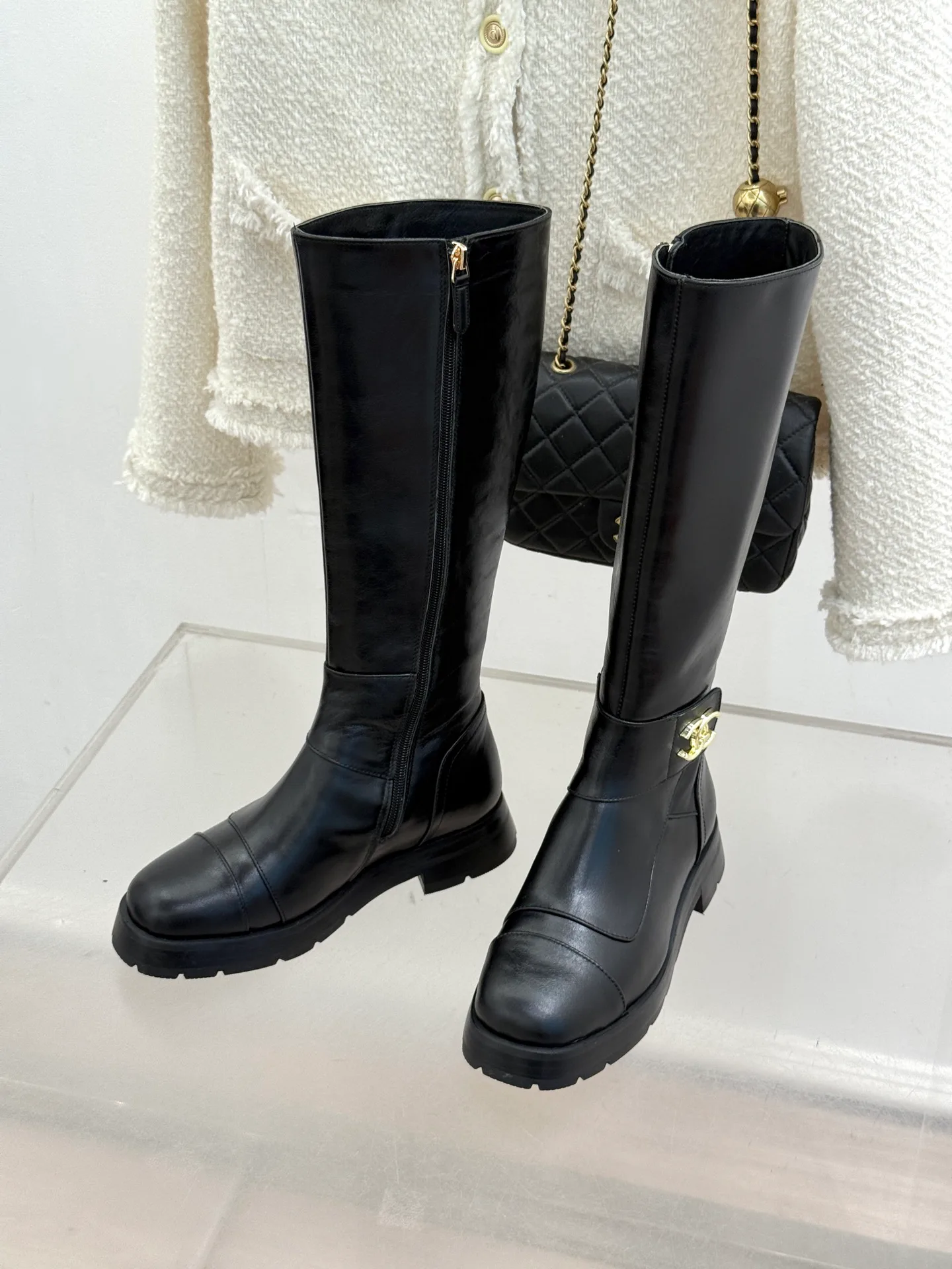 Women's Boots CHANEL 18436500