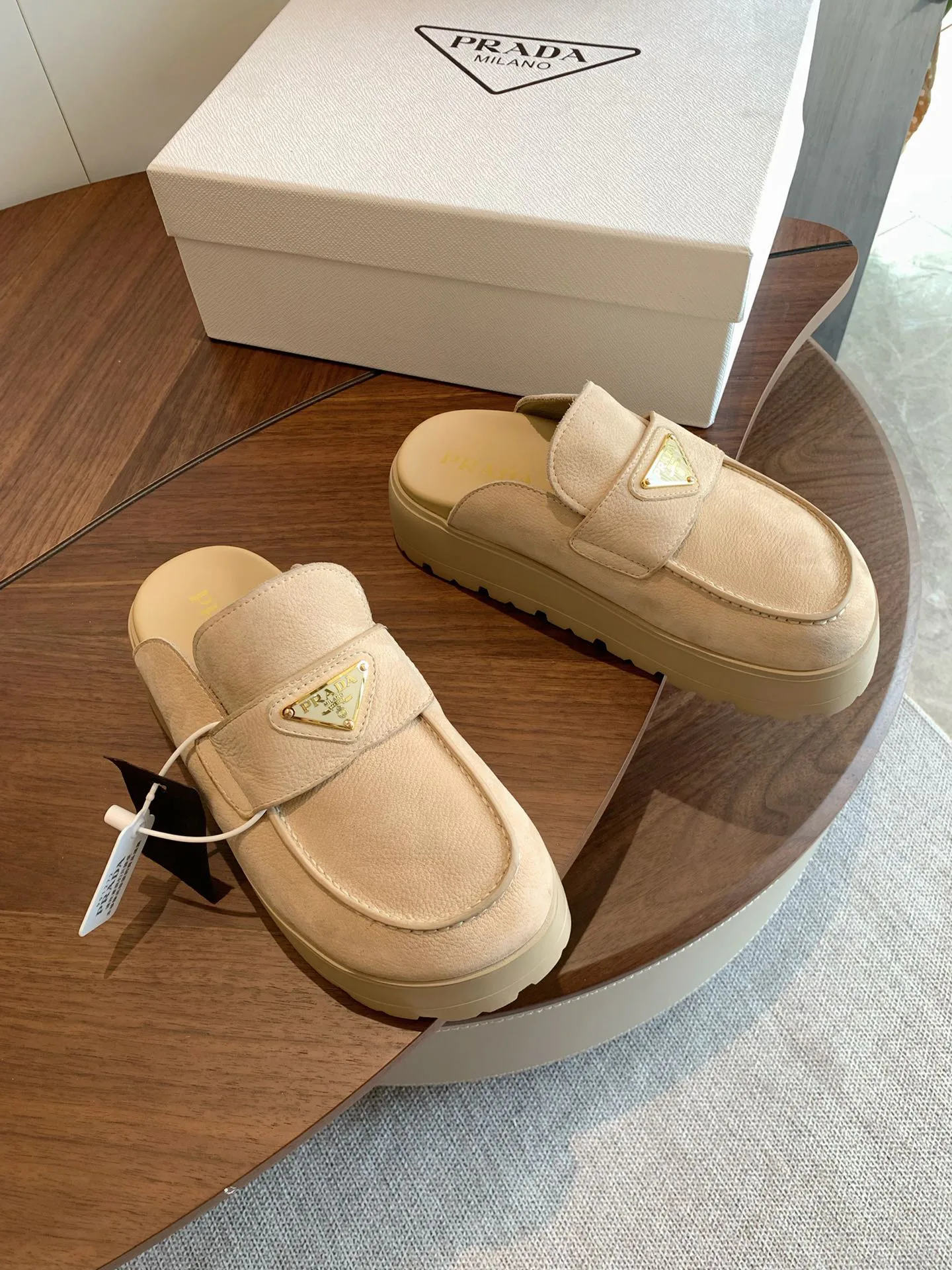 Women's Mules And Clogs PRADA 18143056