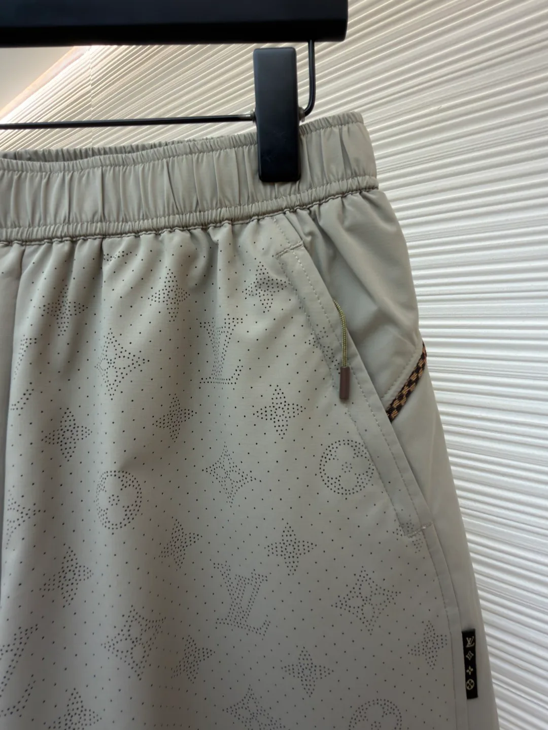 Men's Shorts LOUIS VUITTON 17054888