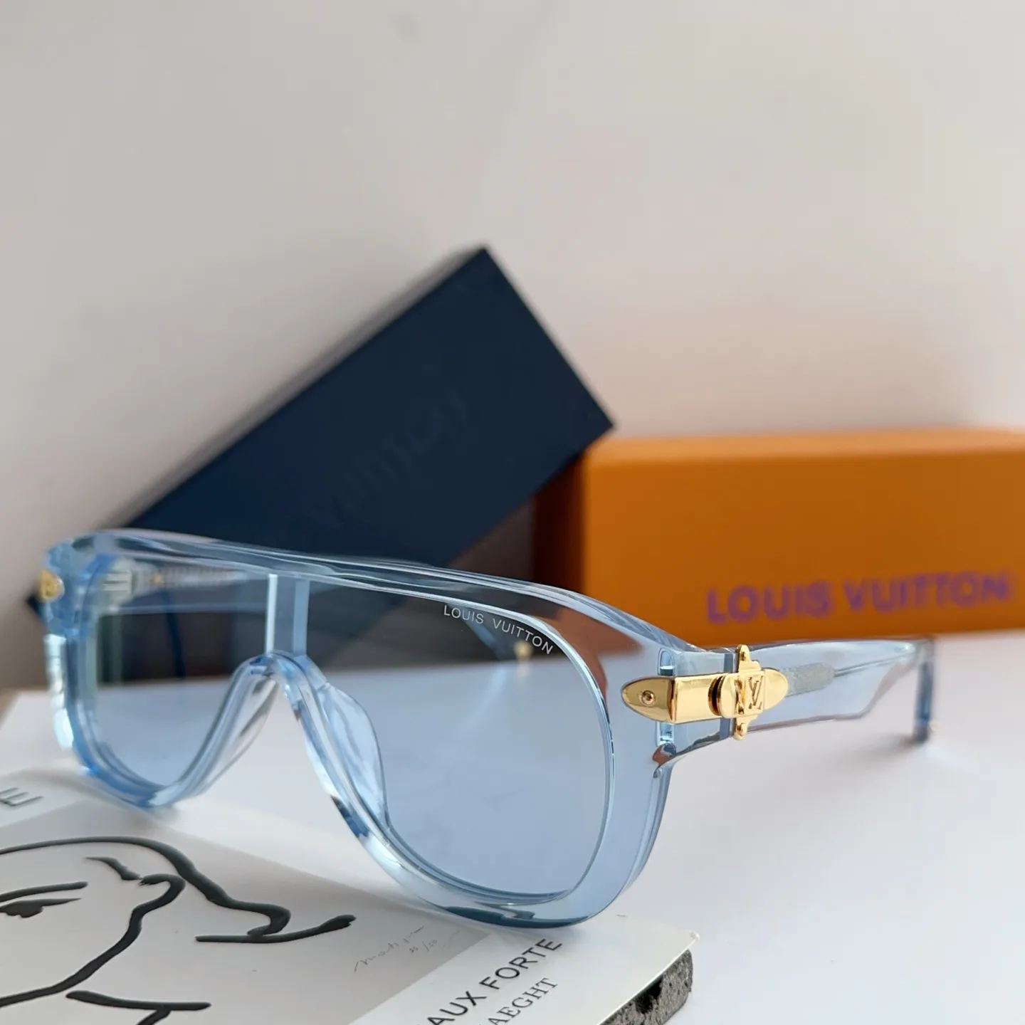 Glasses LOUIS VUITTON 17366476