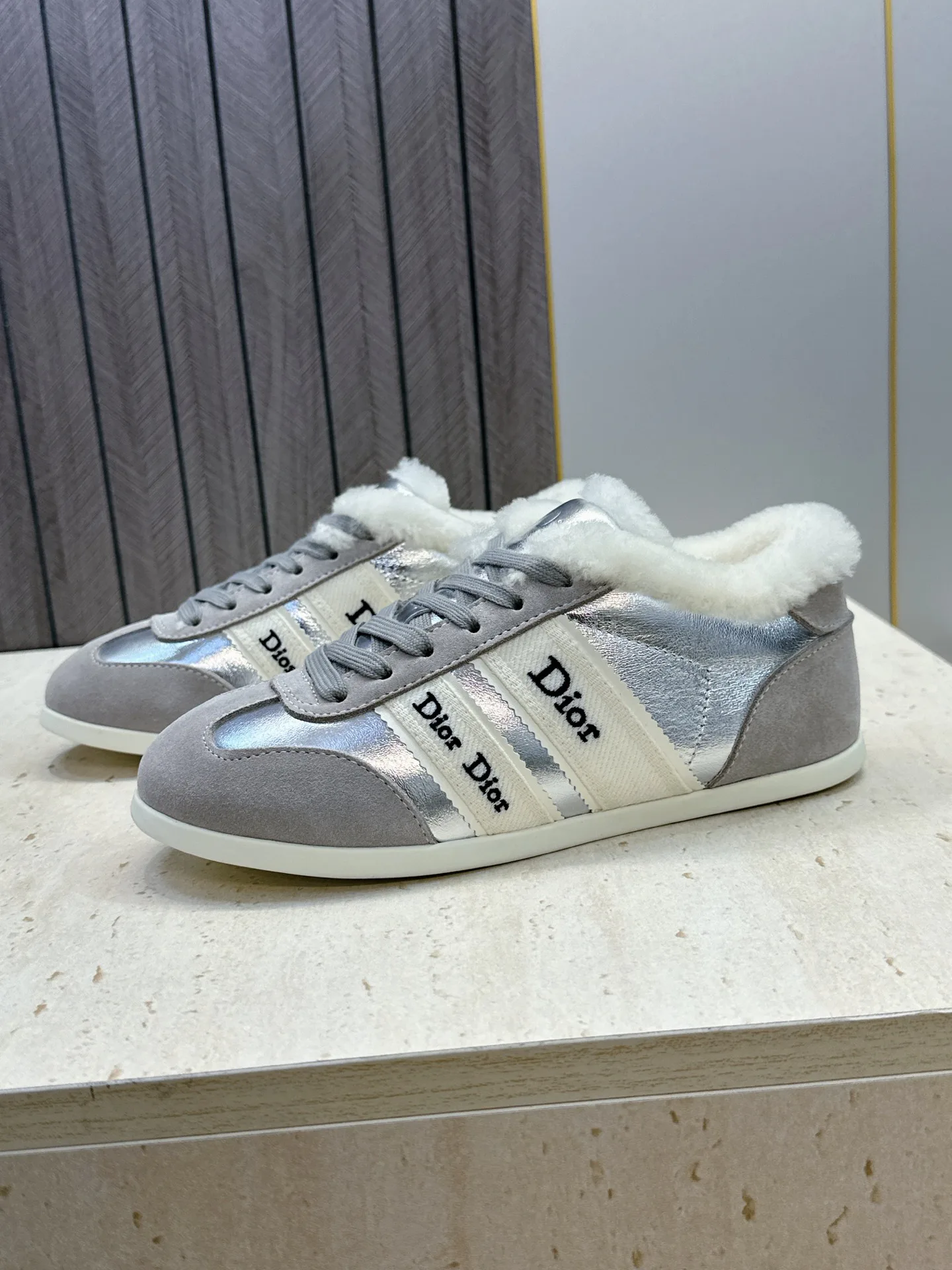 Women's Sneakers CHRISTIAN DIOR 18247829