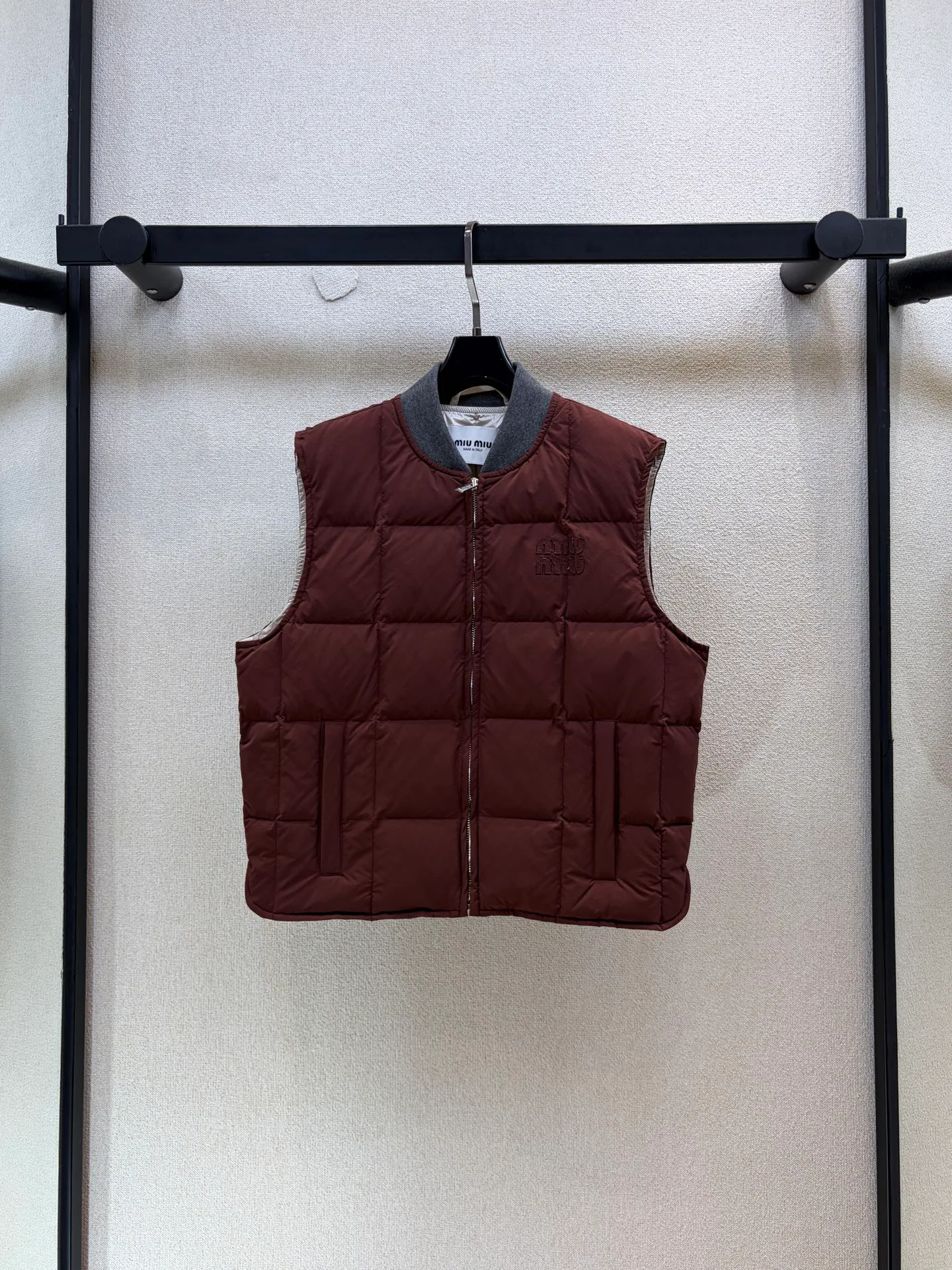 Women's Vests MIU MIU 18408092
