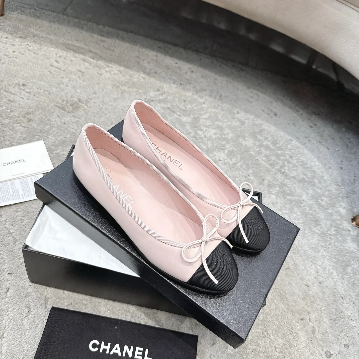 Women's Ballet Flats CHANEL 17572342