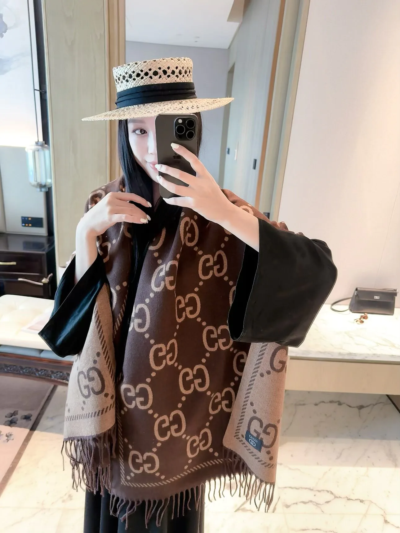 Scarves GUCCI 18322526