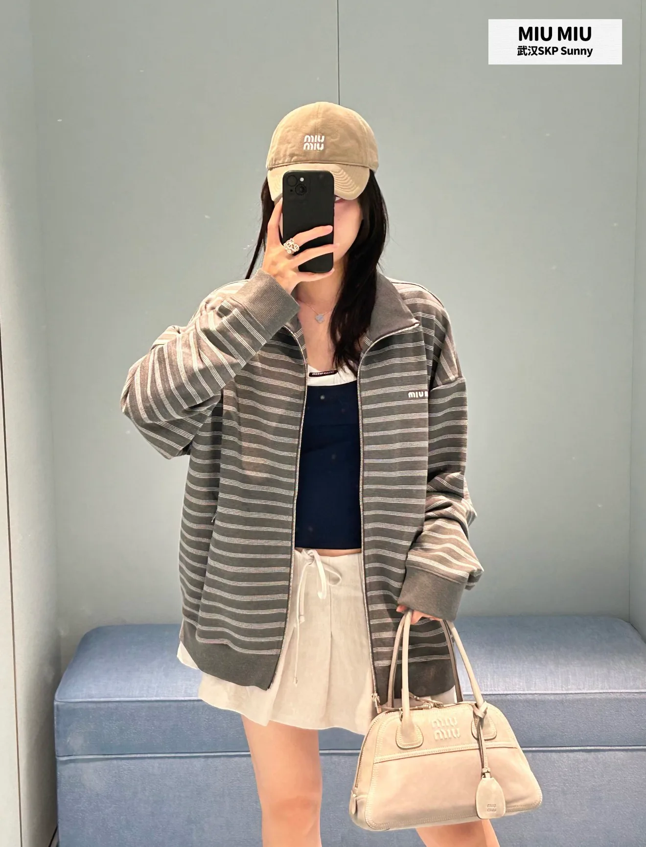 Women's Sweatshirts And Hoodies MIU MIU 18113506