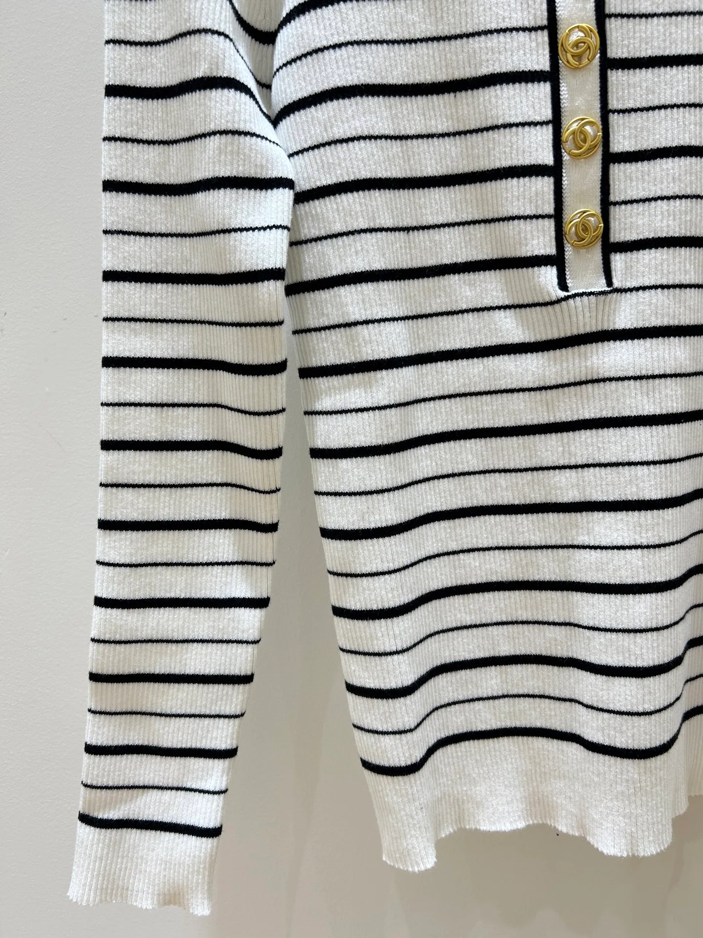 Women's Jumpers And Sweaters CHANEL 18096982