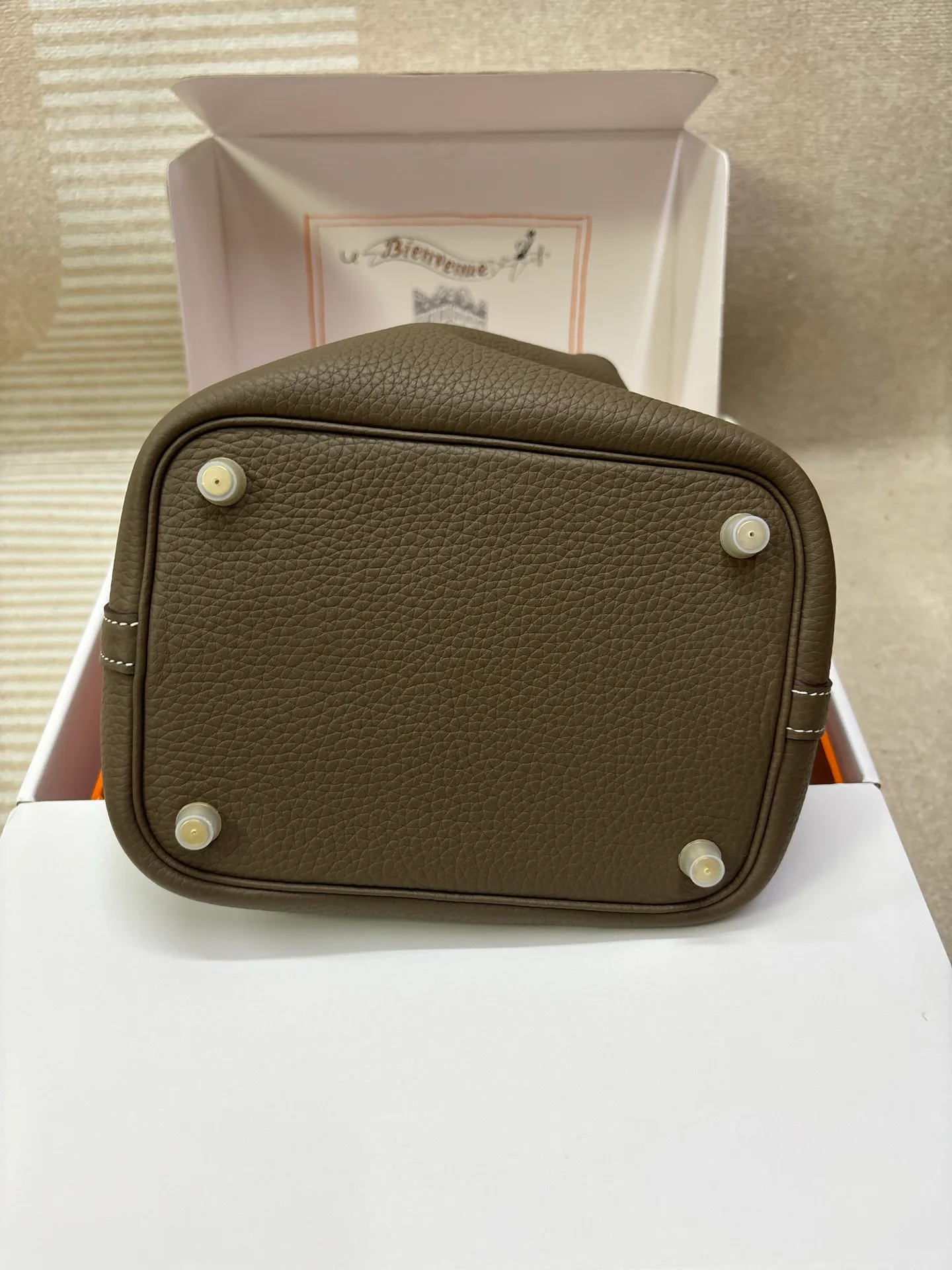 Women's Classic Handbags HERMES 18127319