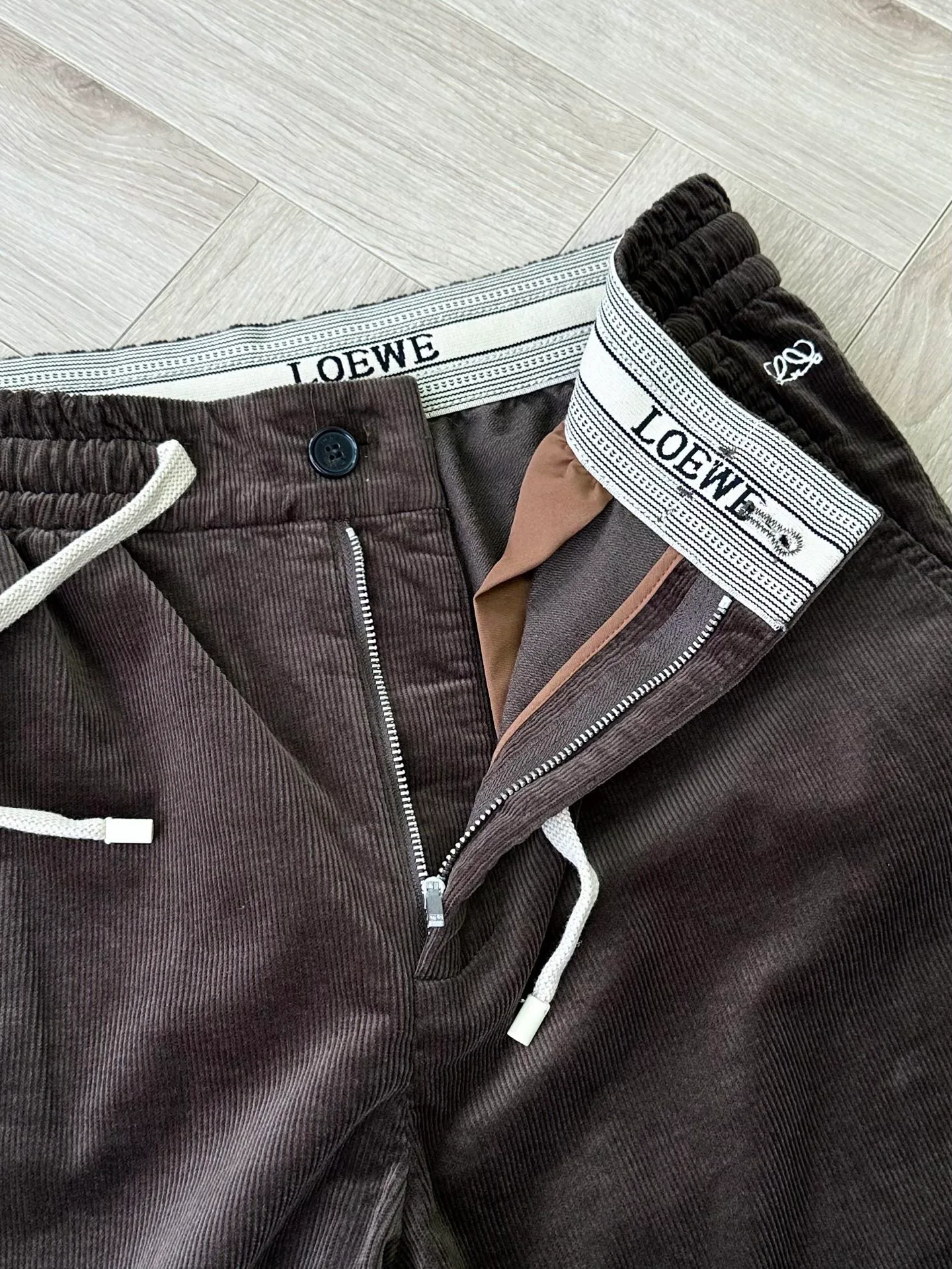 Men's Trousers LOEWE 17924683