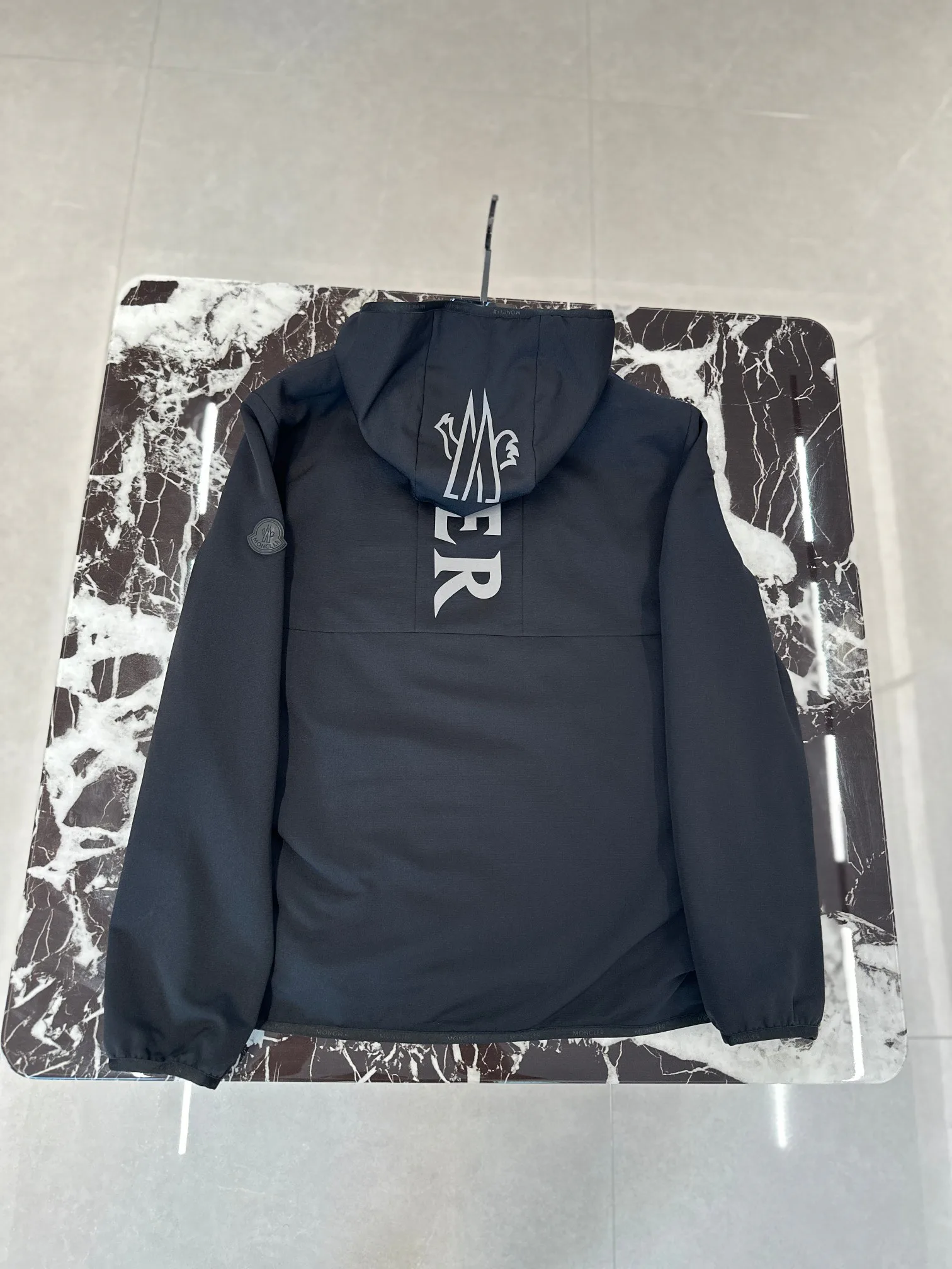Men's Jackets And Down Jackets MONCLER 17967013