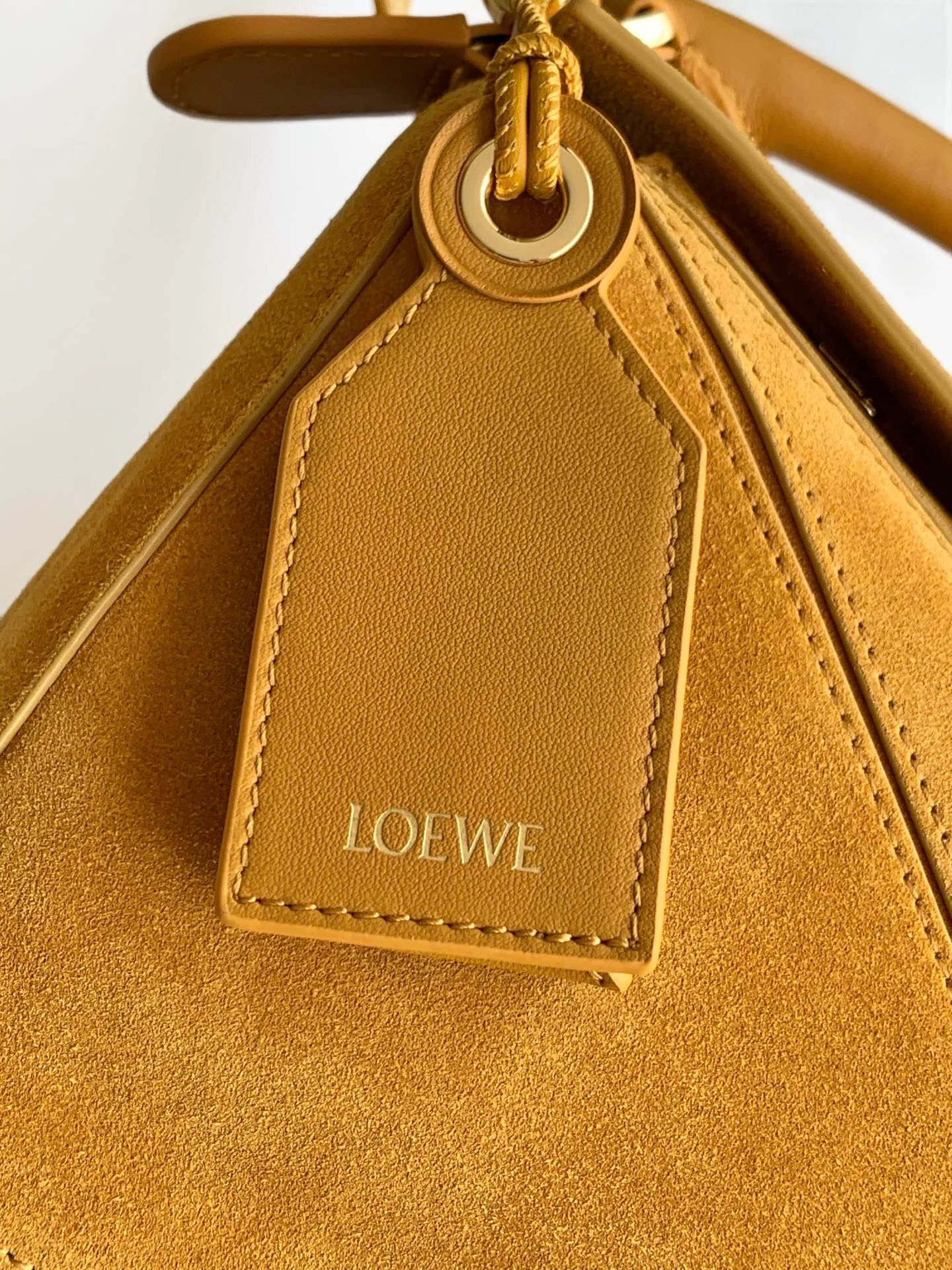 Классические Сумки Женские Loewe 18576267