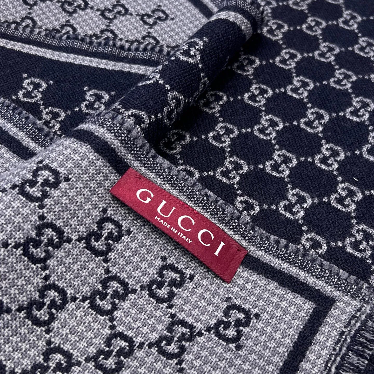 Scarves GUCCI 17992023