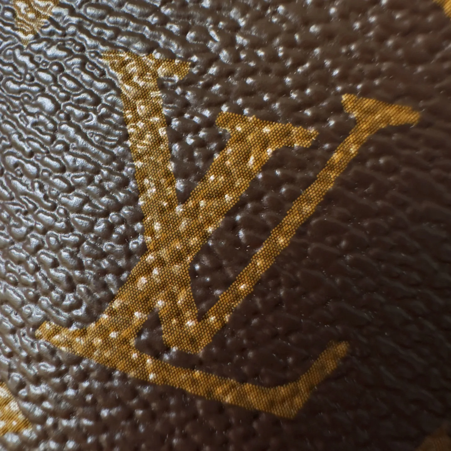 Women's Classic Handbags LOUIS VUITTON 17906945