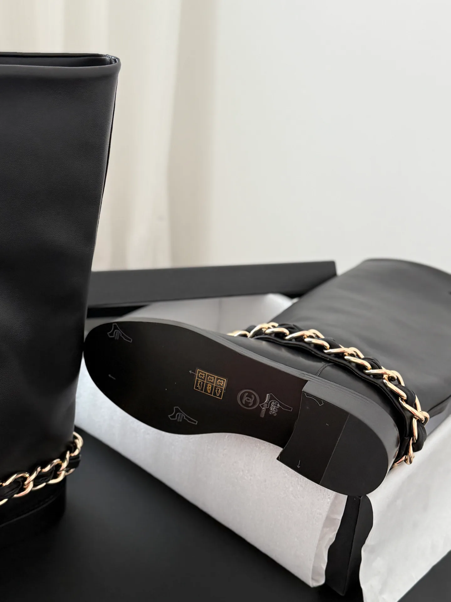 Women's Boots CHANEL 17302893