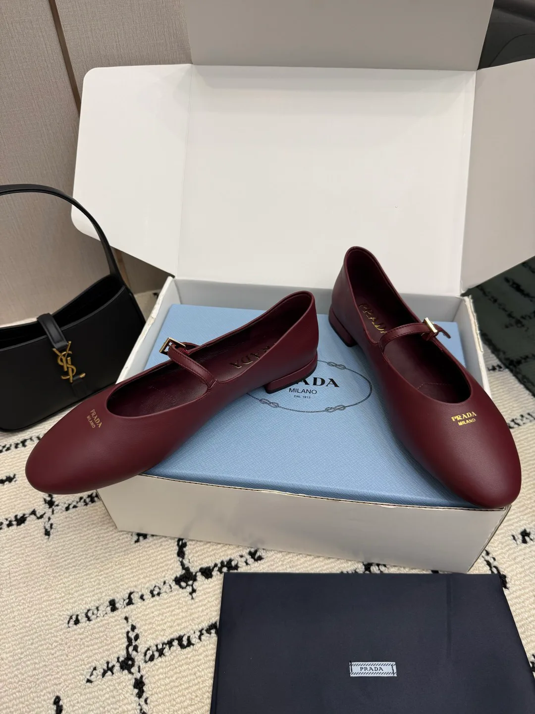 Women's Heels PRADA 17818062