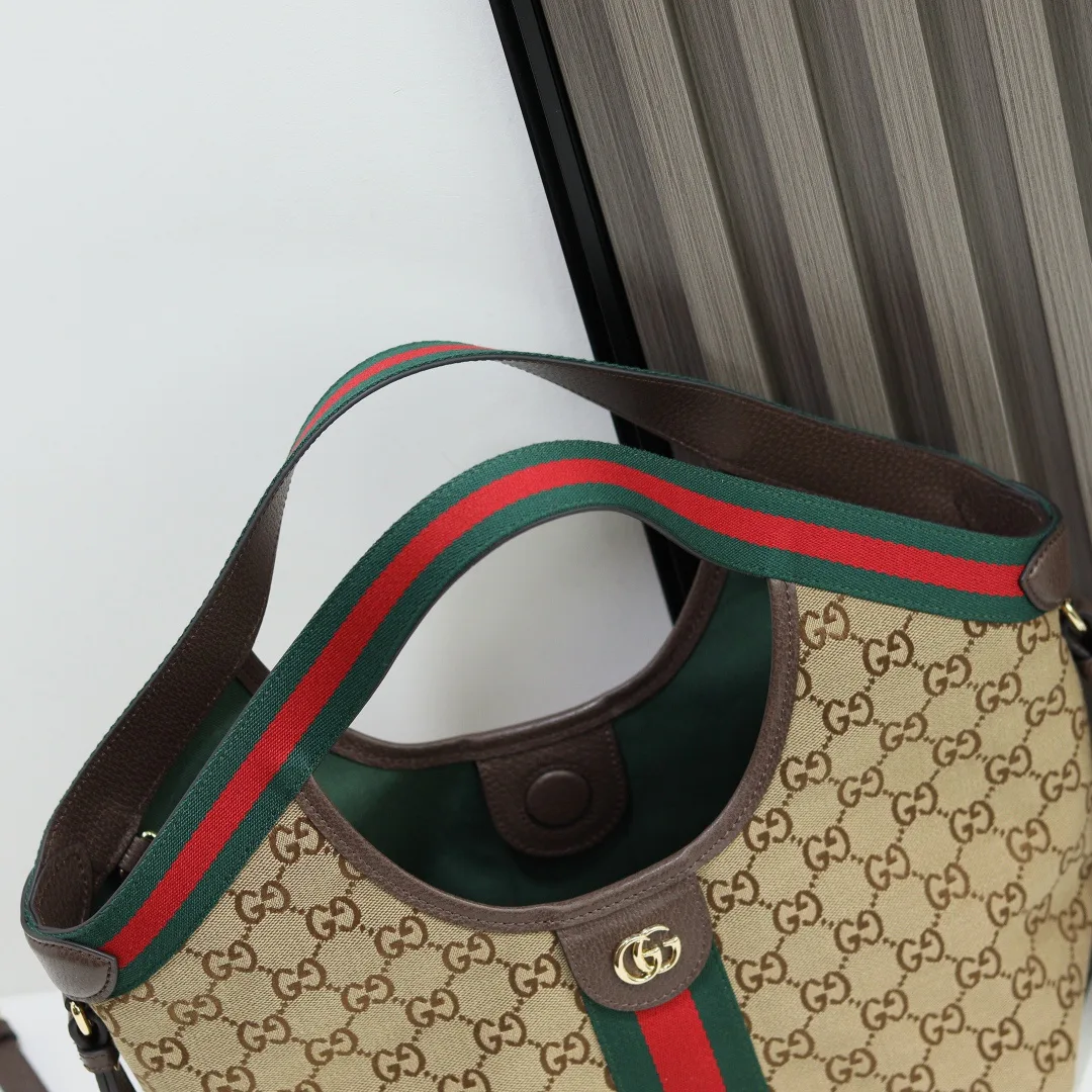 Women's Classic Handbags GUCCI 17872479