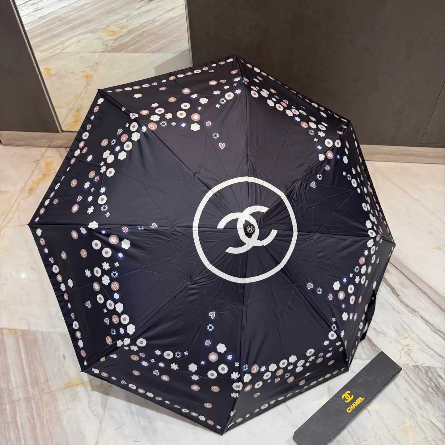 Umbrellas CHANEL 17350234
