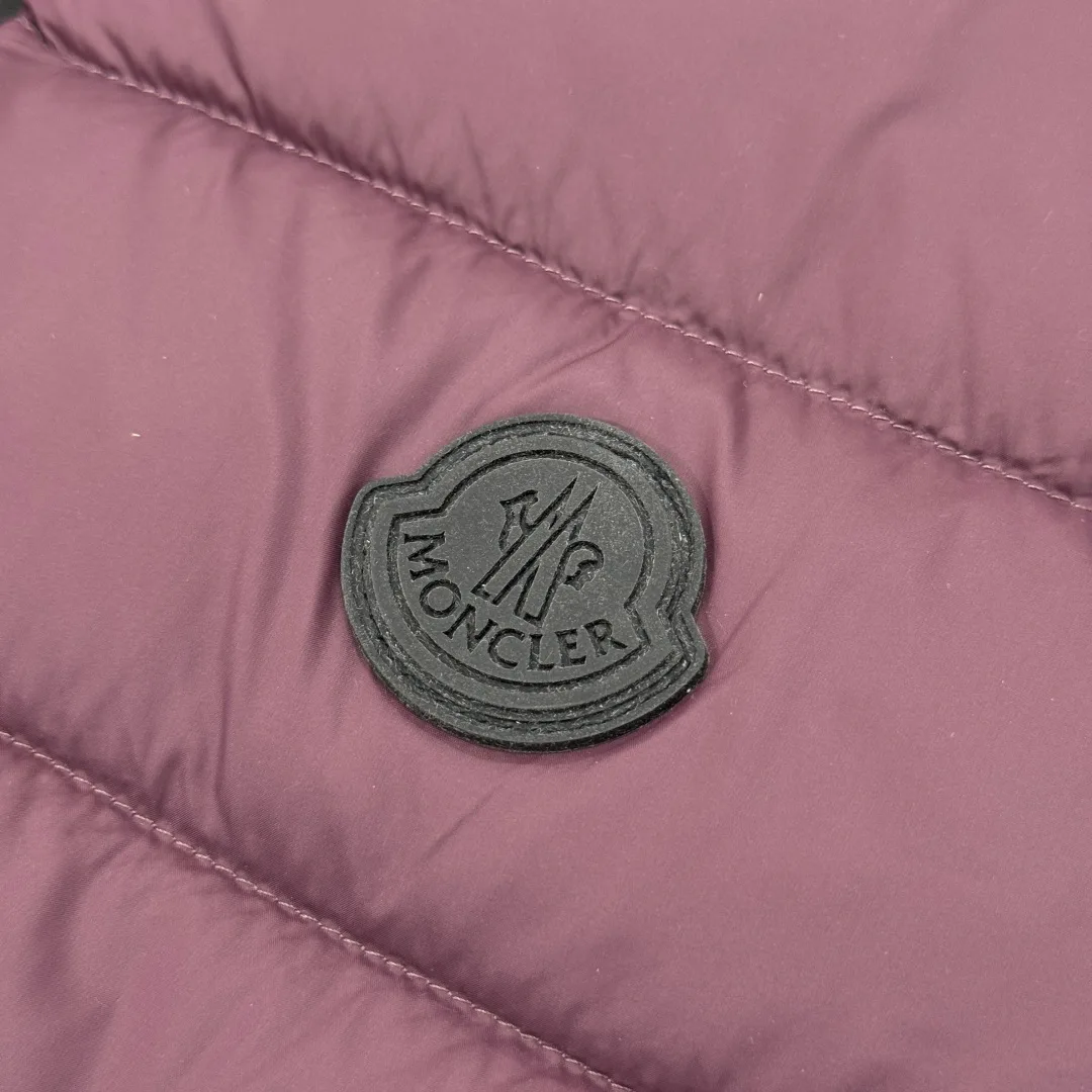 Women's Vests MONCLER 18001983