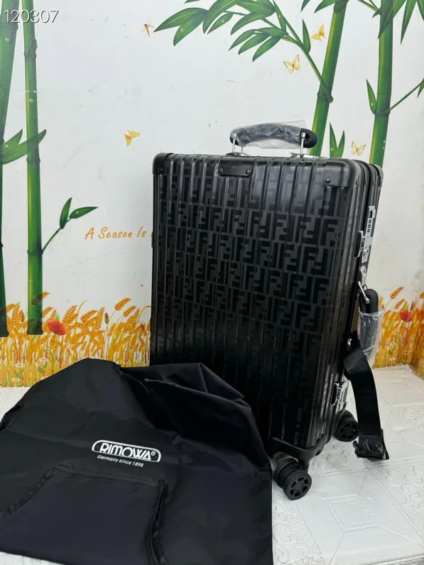 Suitcases RIMOWA 17532581