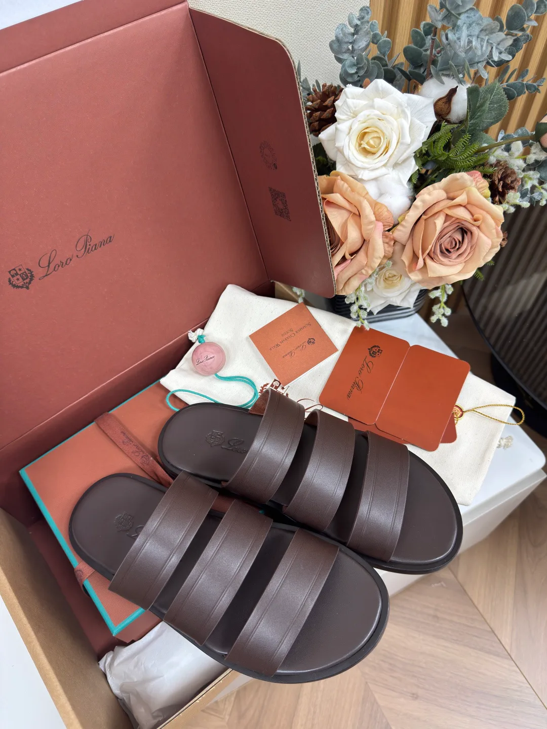 Men's Sandals LORO PIANA 18101587