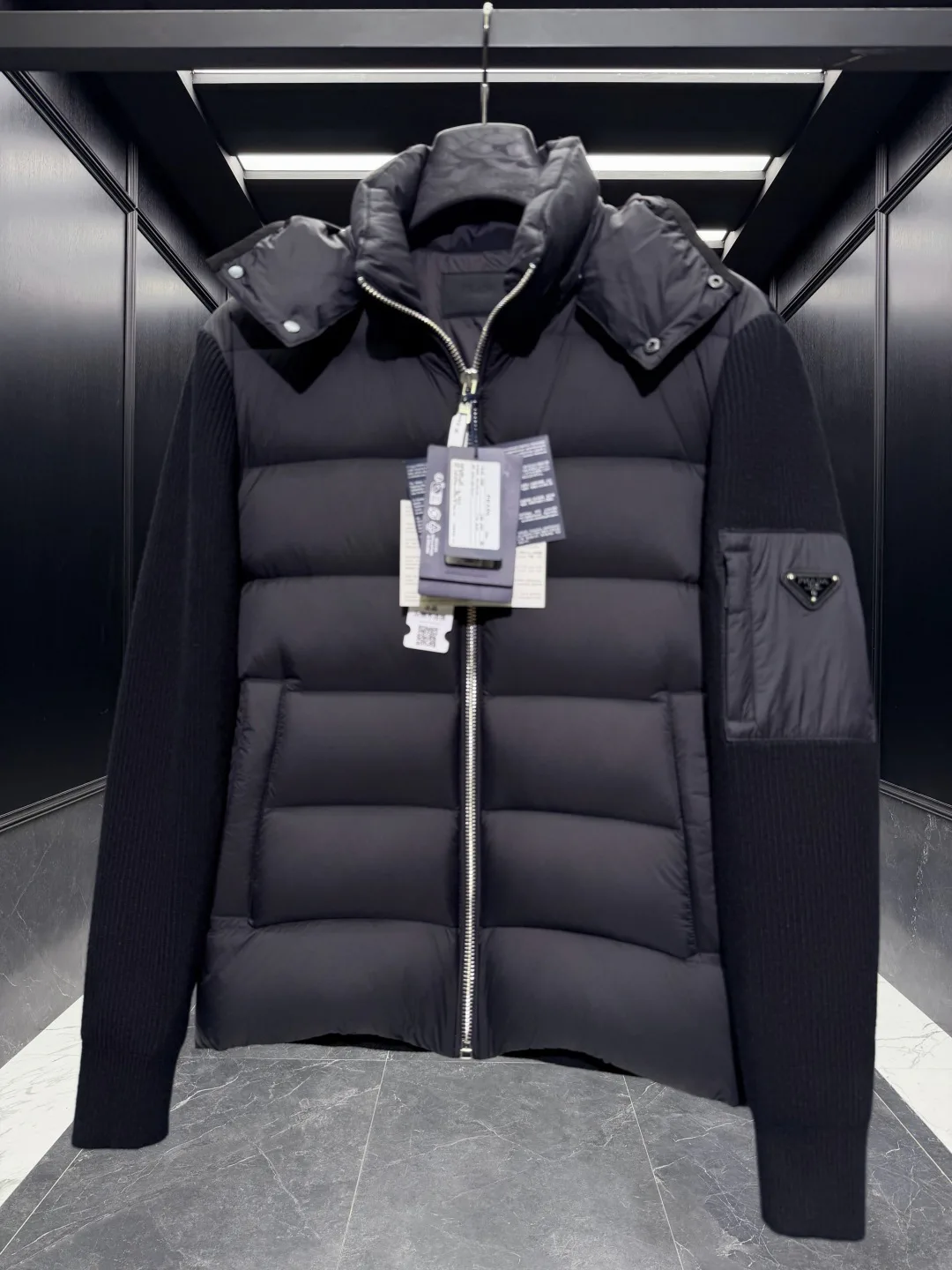 Women's Jackets And Down Jackets PRADA 18416871