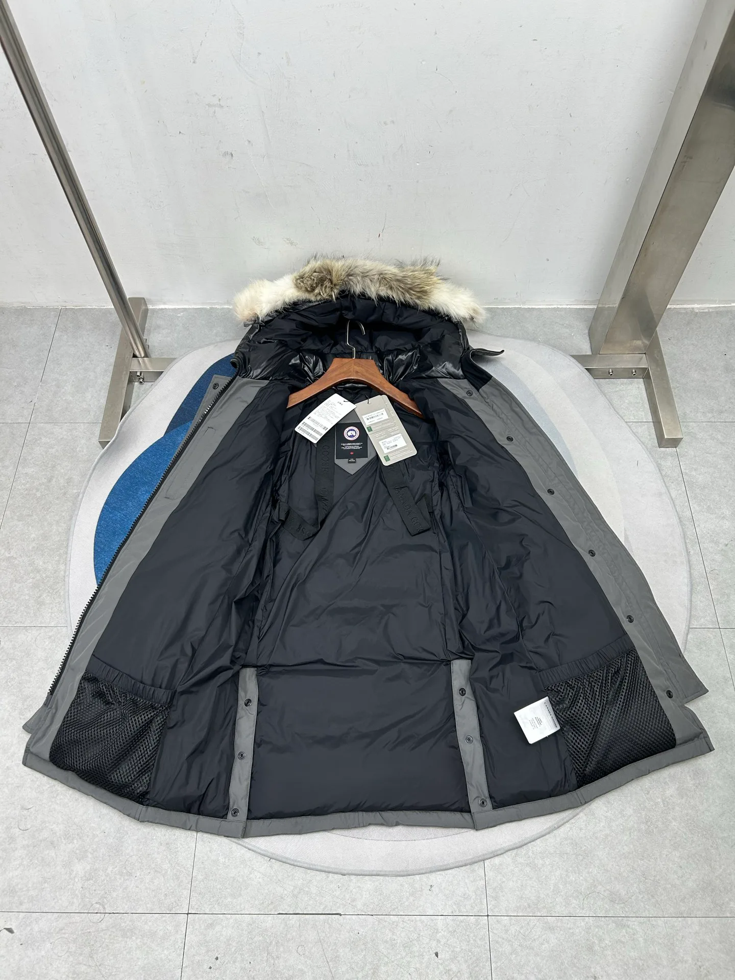 Women's Jackets And Down Jackets CANADA GOOSE 18188608