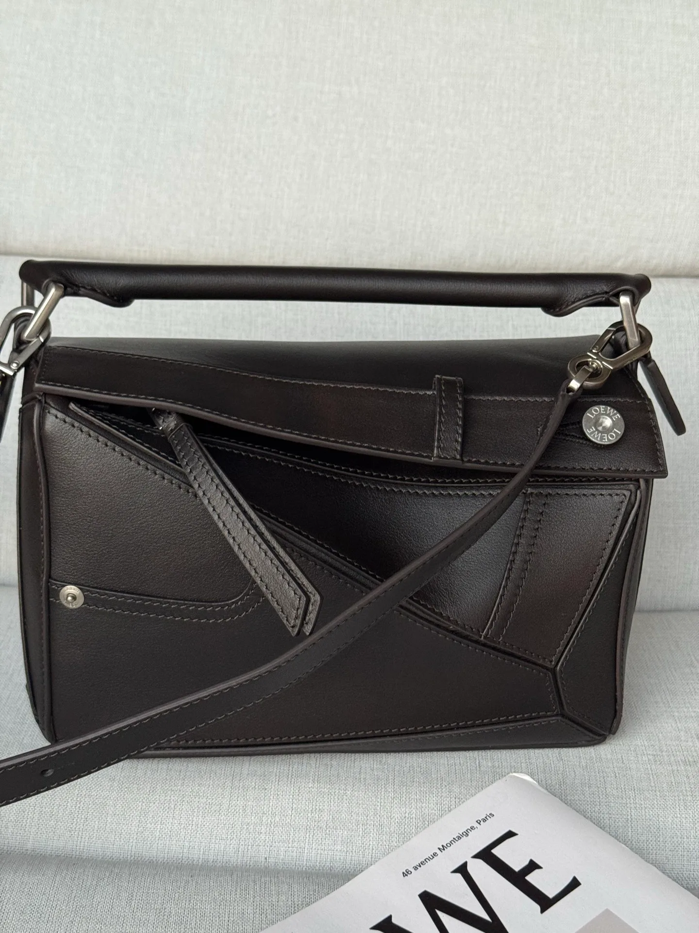 Women's Classic Handbags LOEWE 17937888