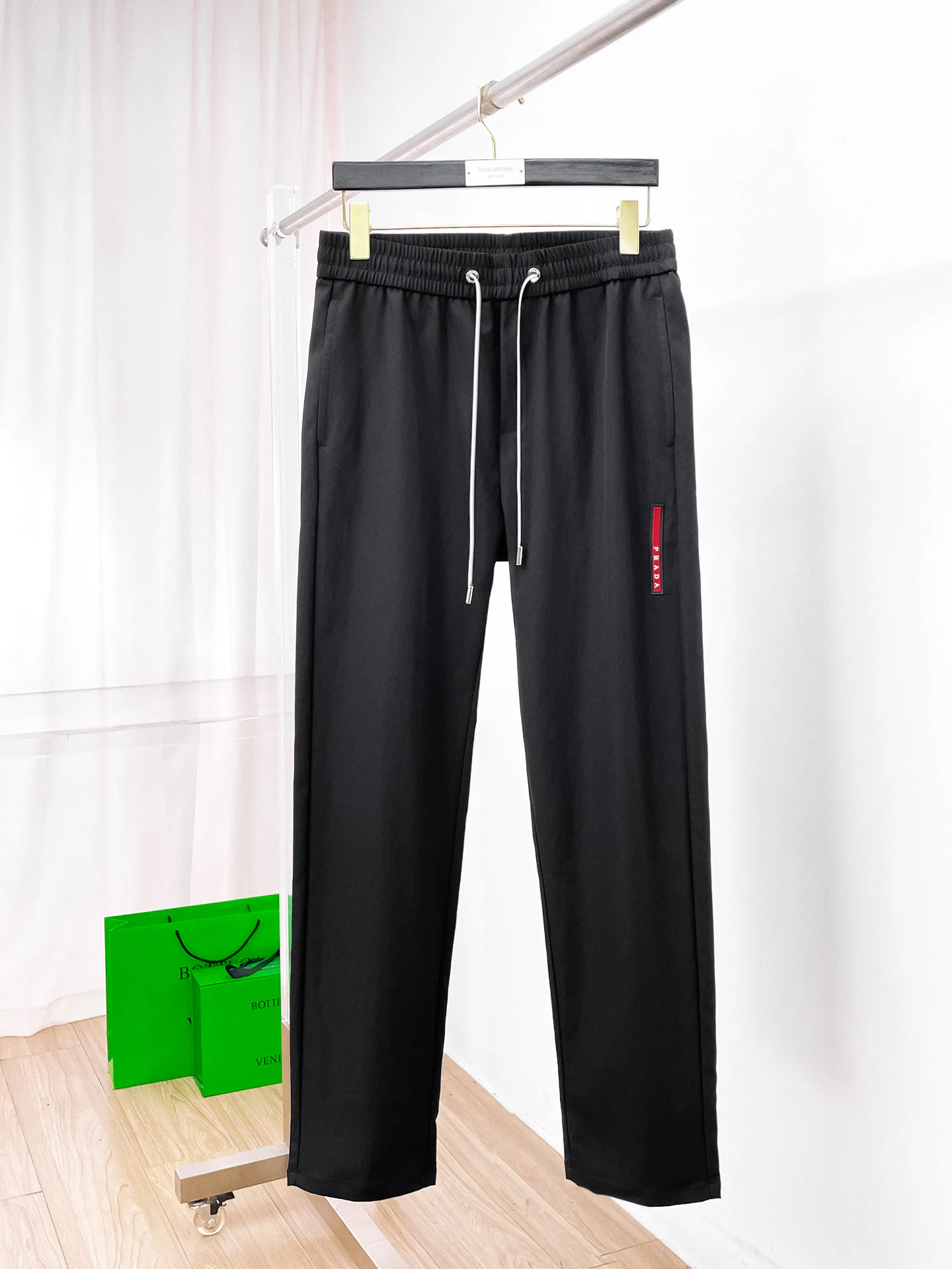 Men's Trousers PRADA 18399320