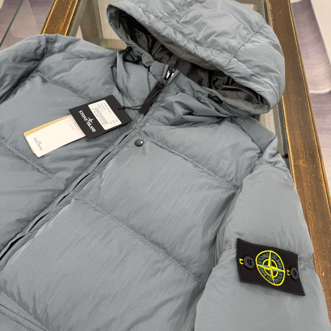 Men's Jackets And Down Jackets STONE ISLAND 18002089